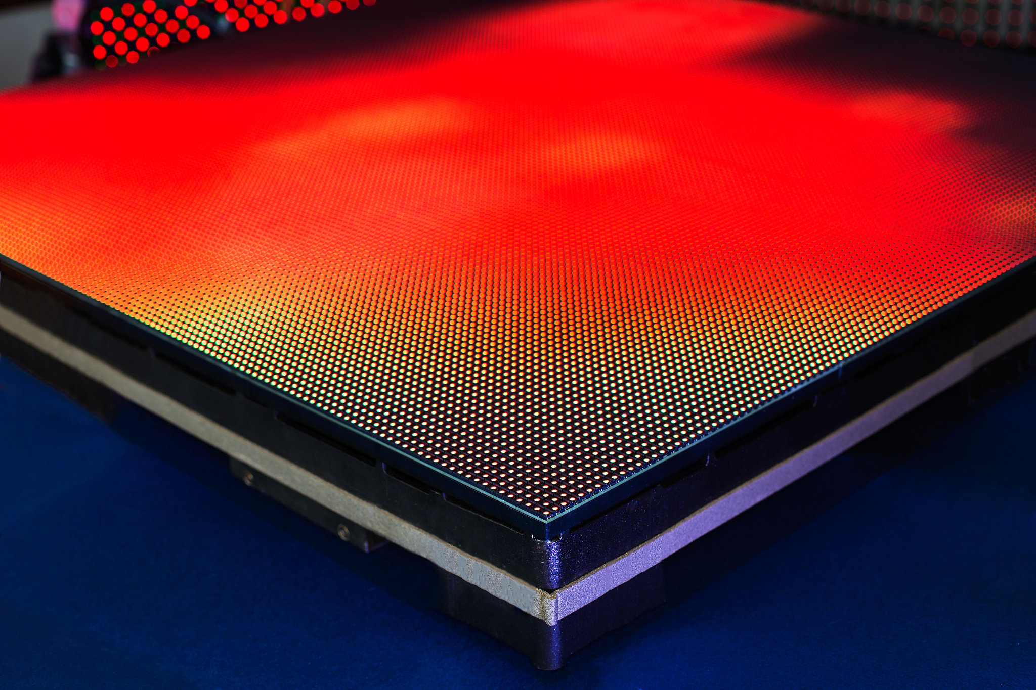 boe发布柔性oled屏幕新品,引领柔性屏幕技术深入发展