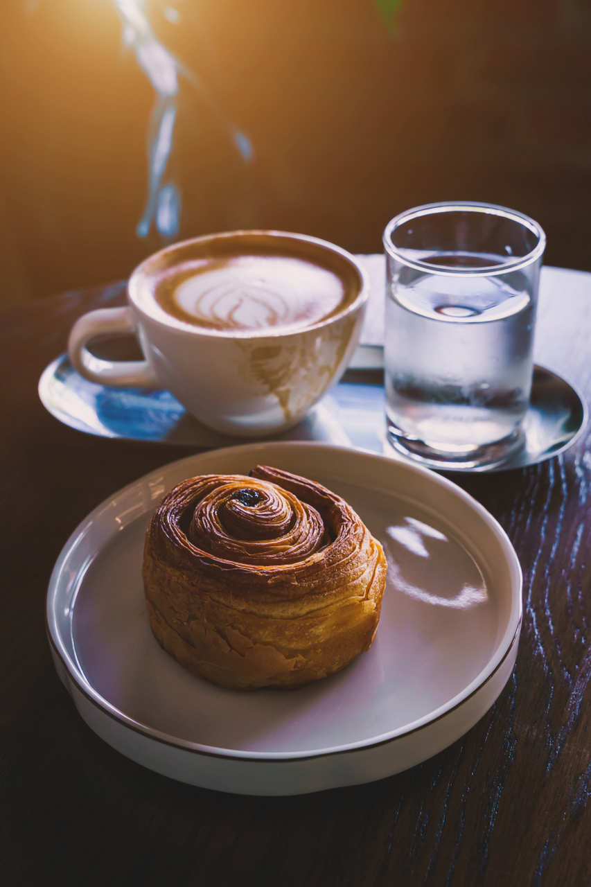 在阳光午后,享受香浓下午茶的时光吧!