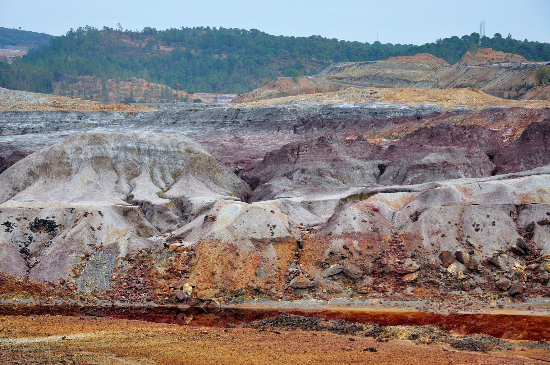 "亚洲锂都"正进行一场锂矿整治风暴,江西宜春因为新能源产业成了重点