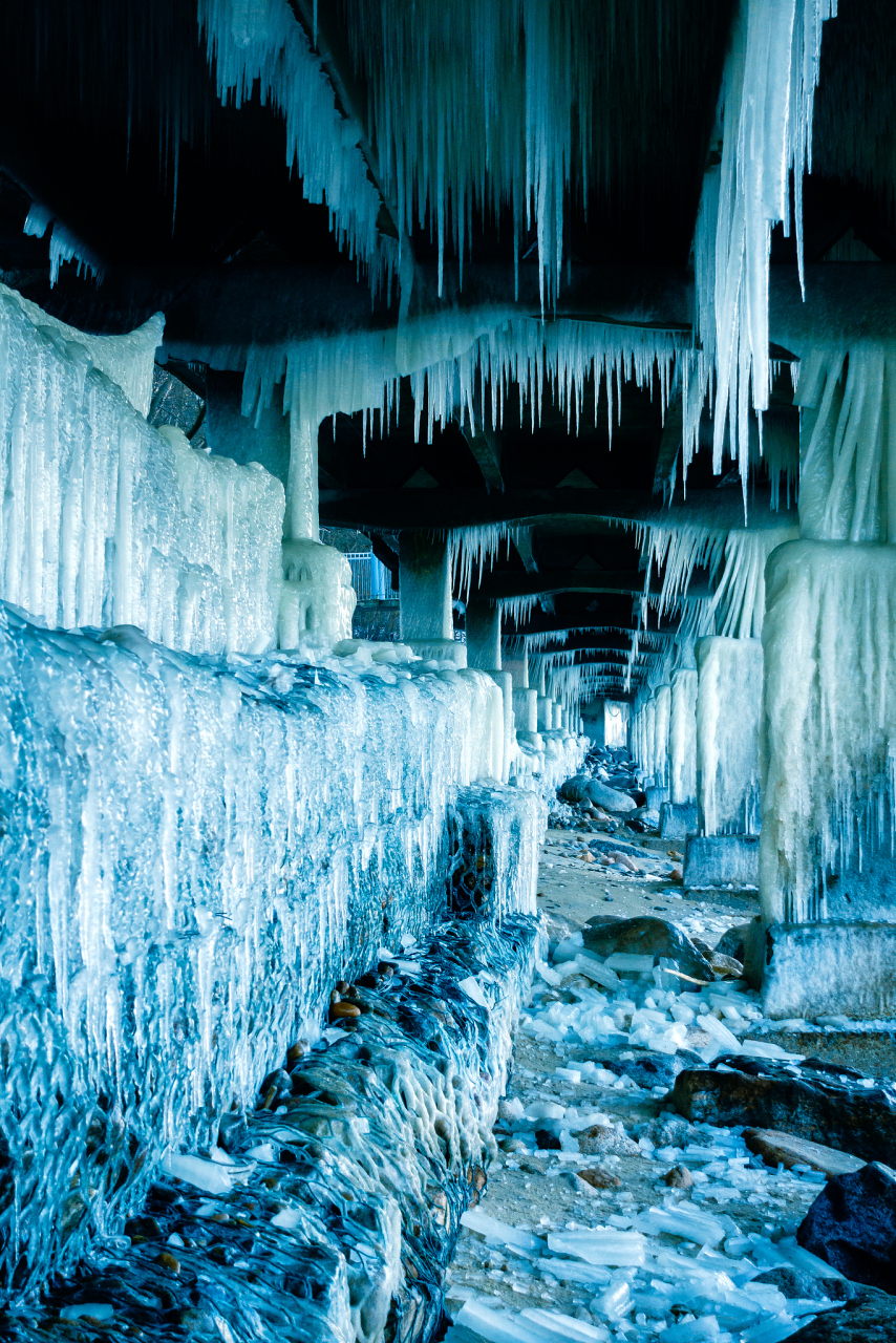 云丘山冰洞群:探秘万年冰洞的神秘魅力  在世界上的许多角落,隐藏着
