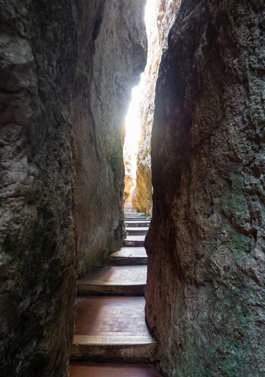 这一站就出发# 剑门蜀道是首批国家级风景名胜区,以剑门关为核心,北