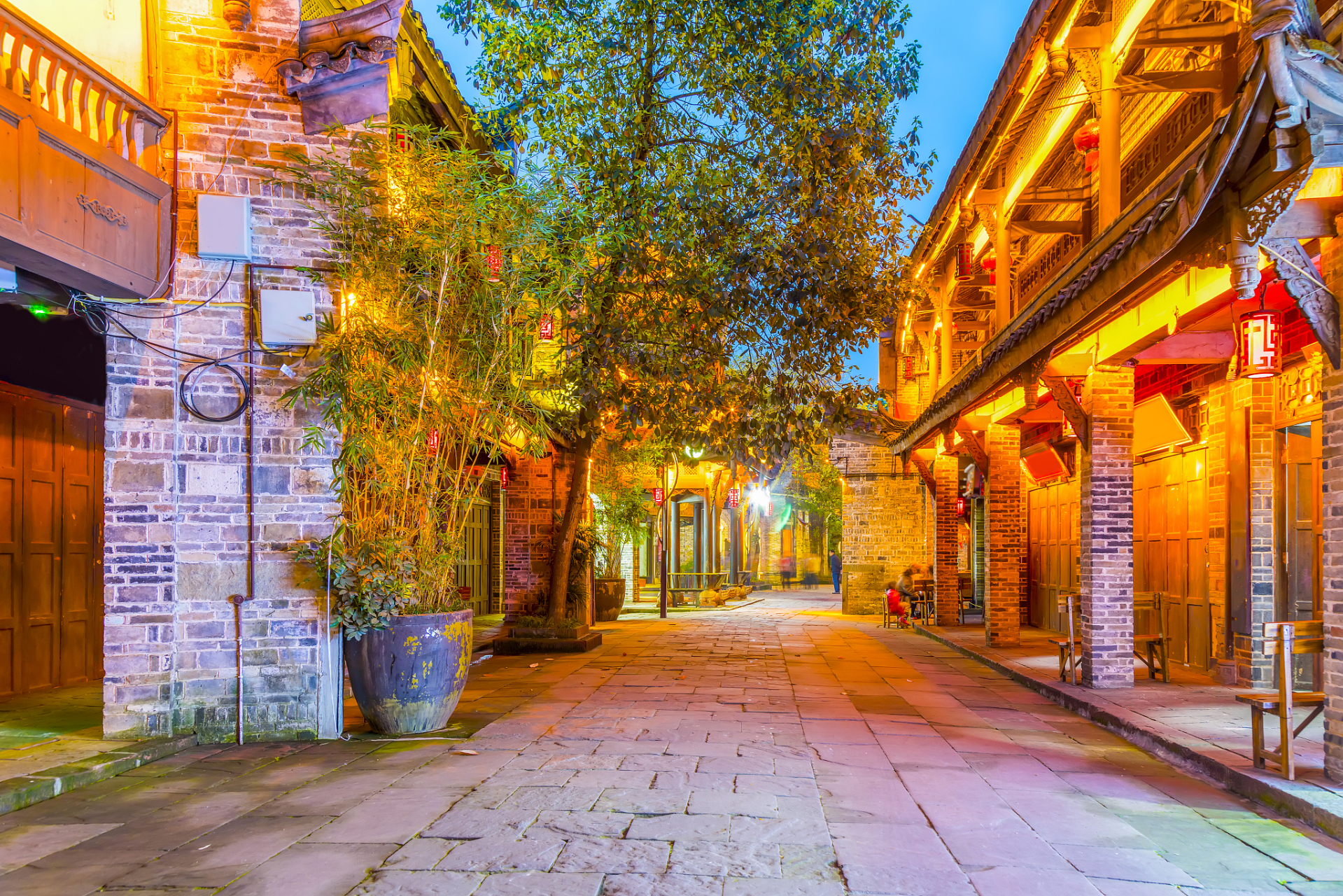 949015 成都玉林路,位于成都市武侯区,这条文艺小街以其浓厚的