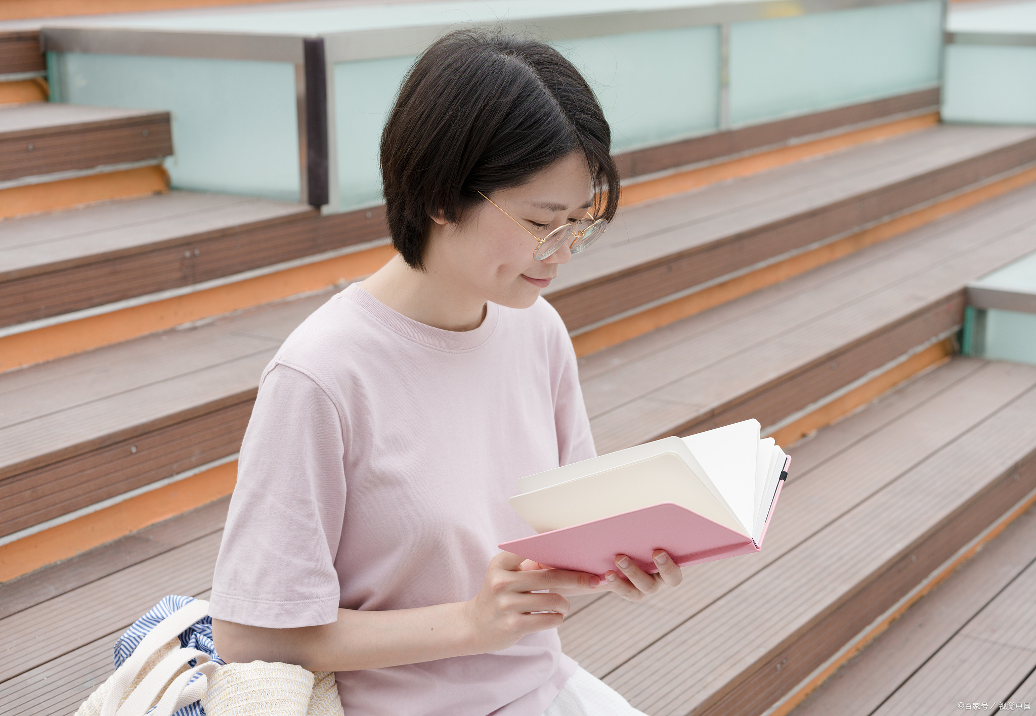40岁女人必看书目(40岁女人必看的书有哪些)