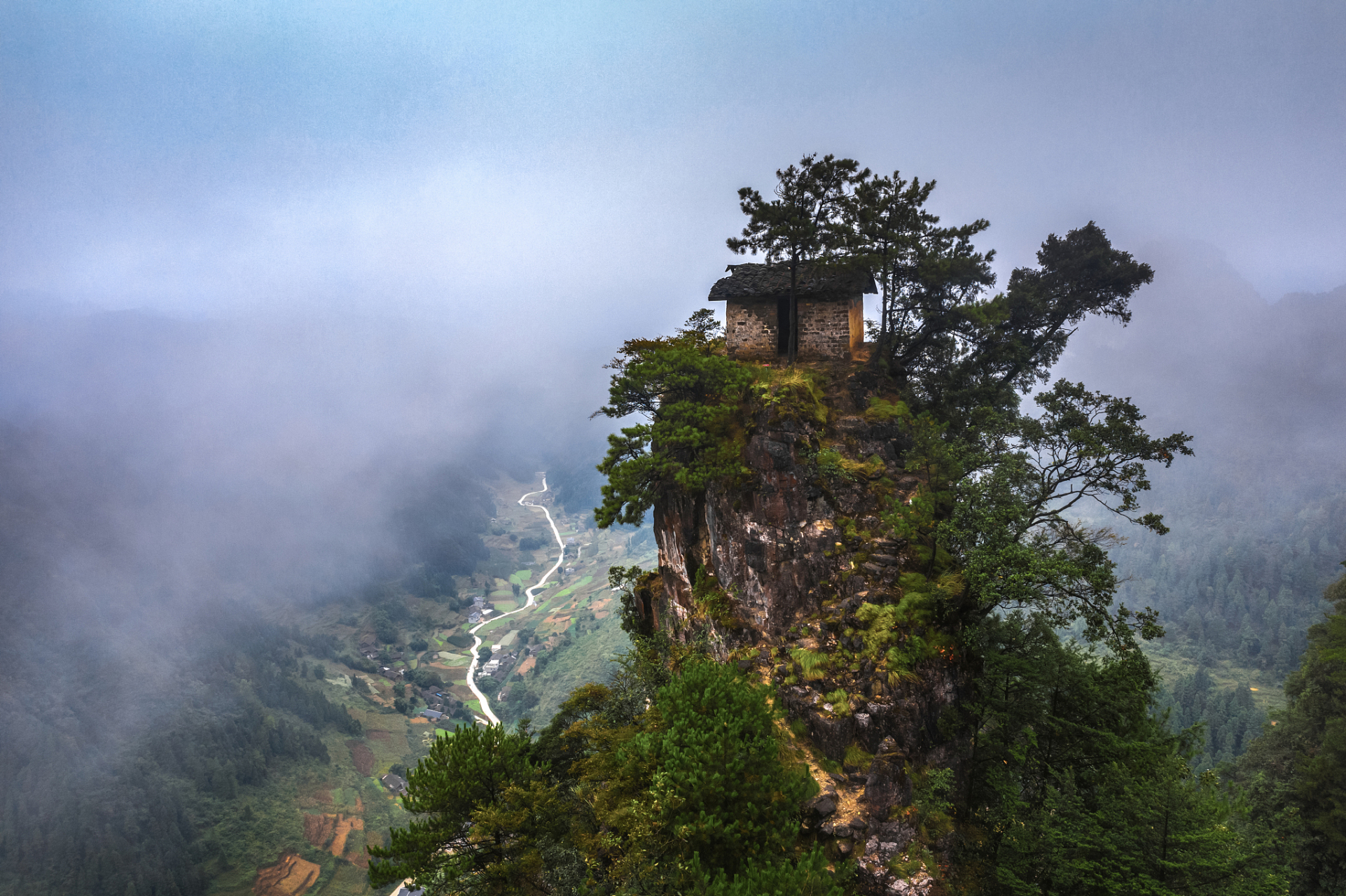 神农架,这片充满神秘色彩的土地,一直以来都吸引着无数人的目光.