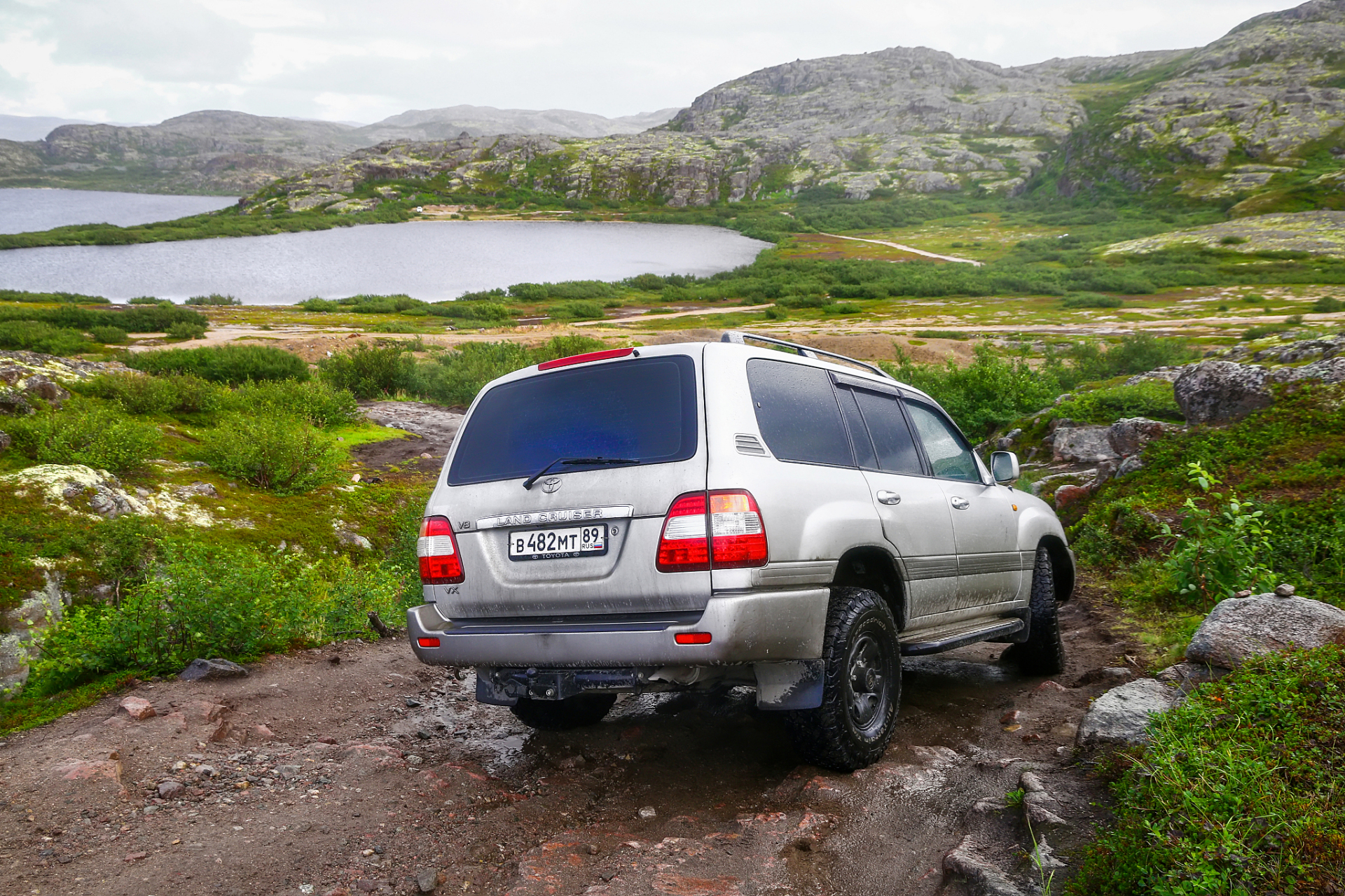 默认# 09丰田新款陆地巡洋舰250能在国内大卖吗?