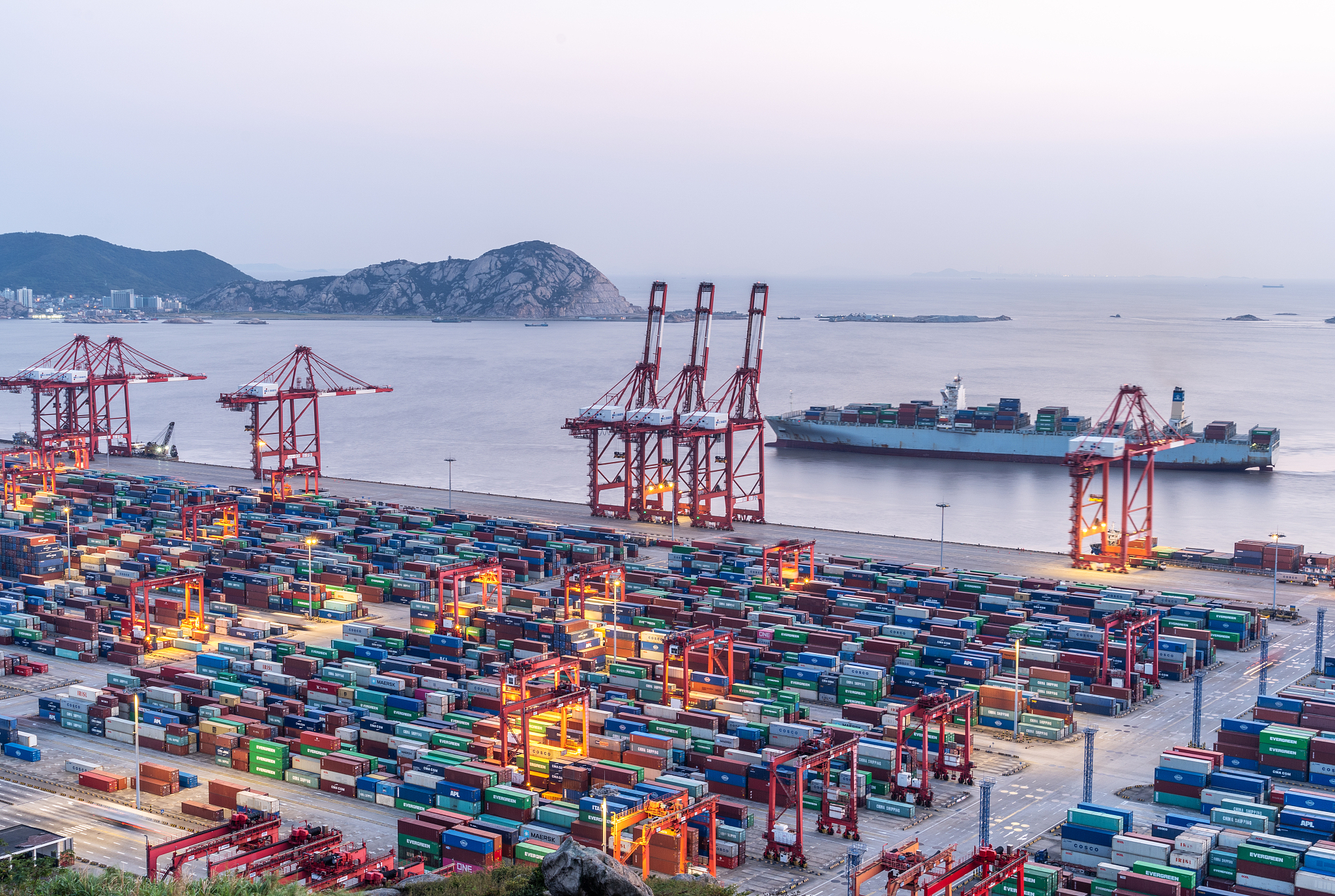 威海港口:繁荣的见证与未来的希望