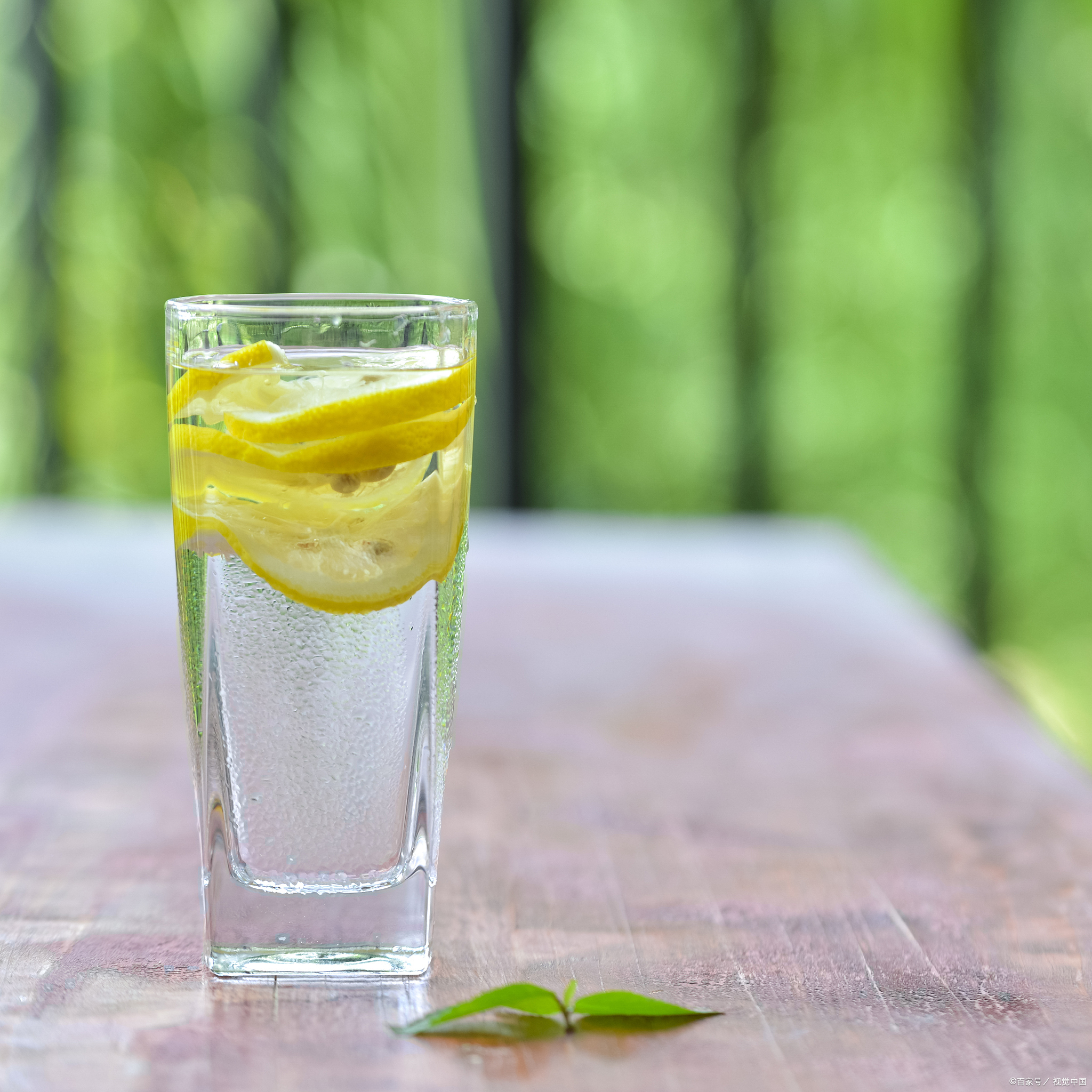 93 柠檬水是一种受欢迎.@养生小知识天天分享的动态