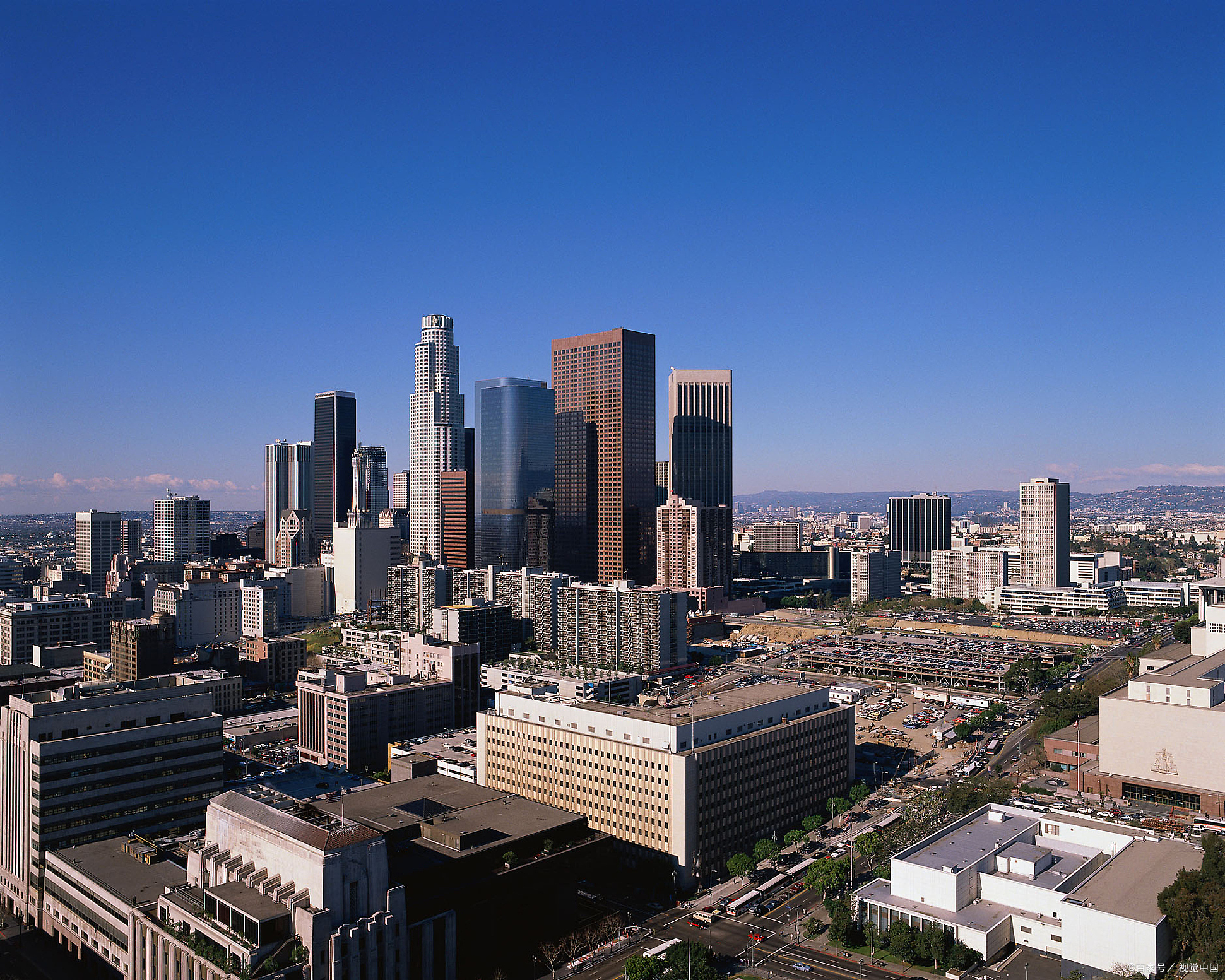 洛杉矶都会区年降水量只有北京的40%,北京在中国已经被认为是比较干旱