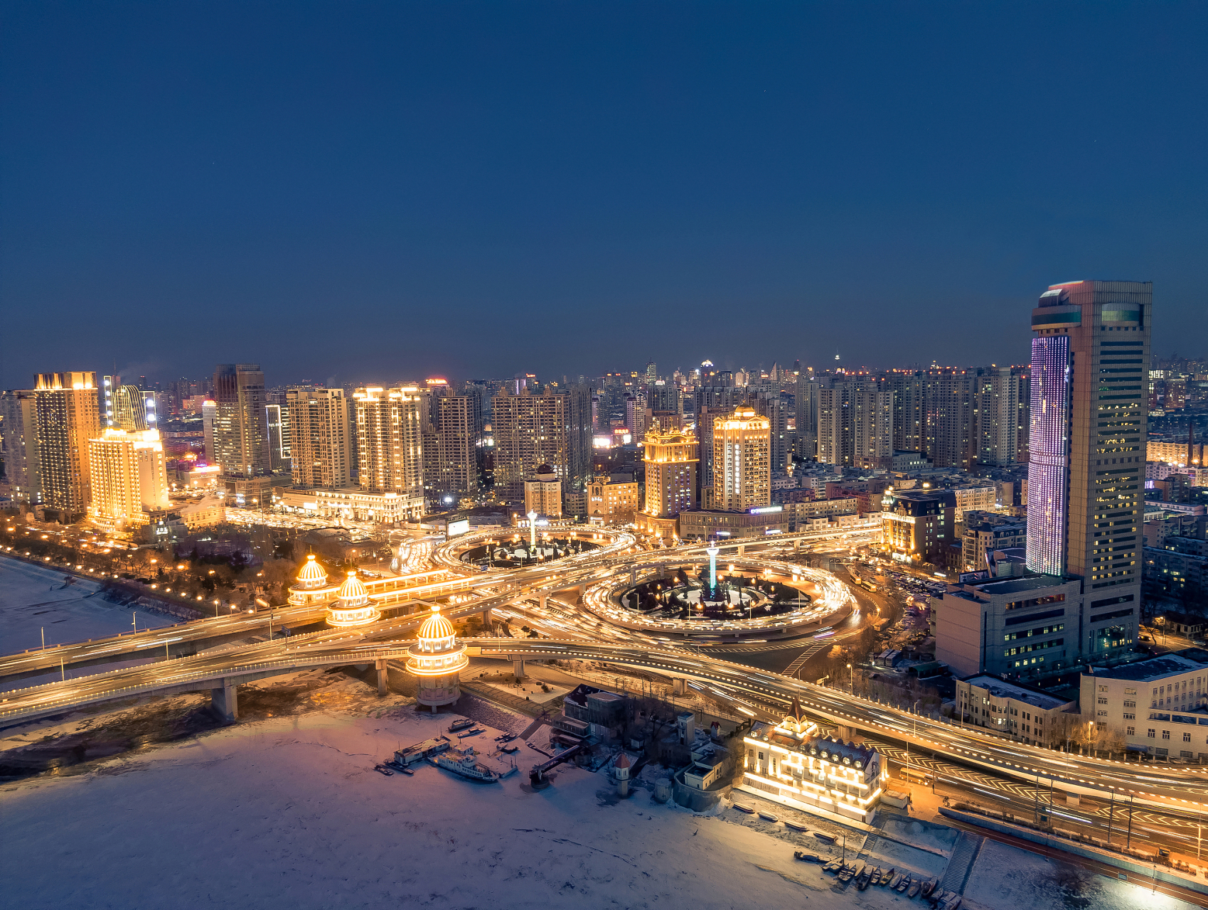 哈尔滨夜景真实图片