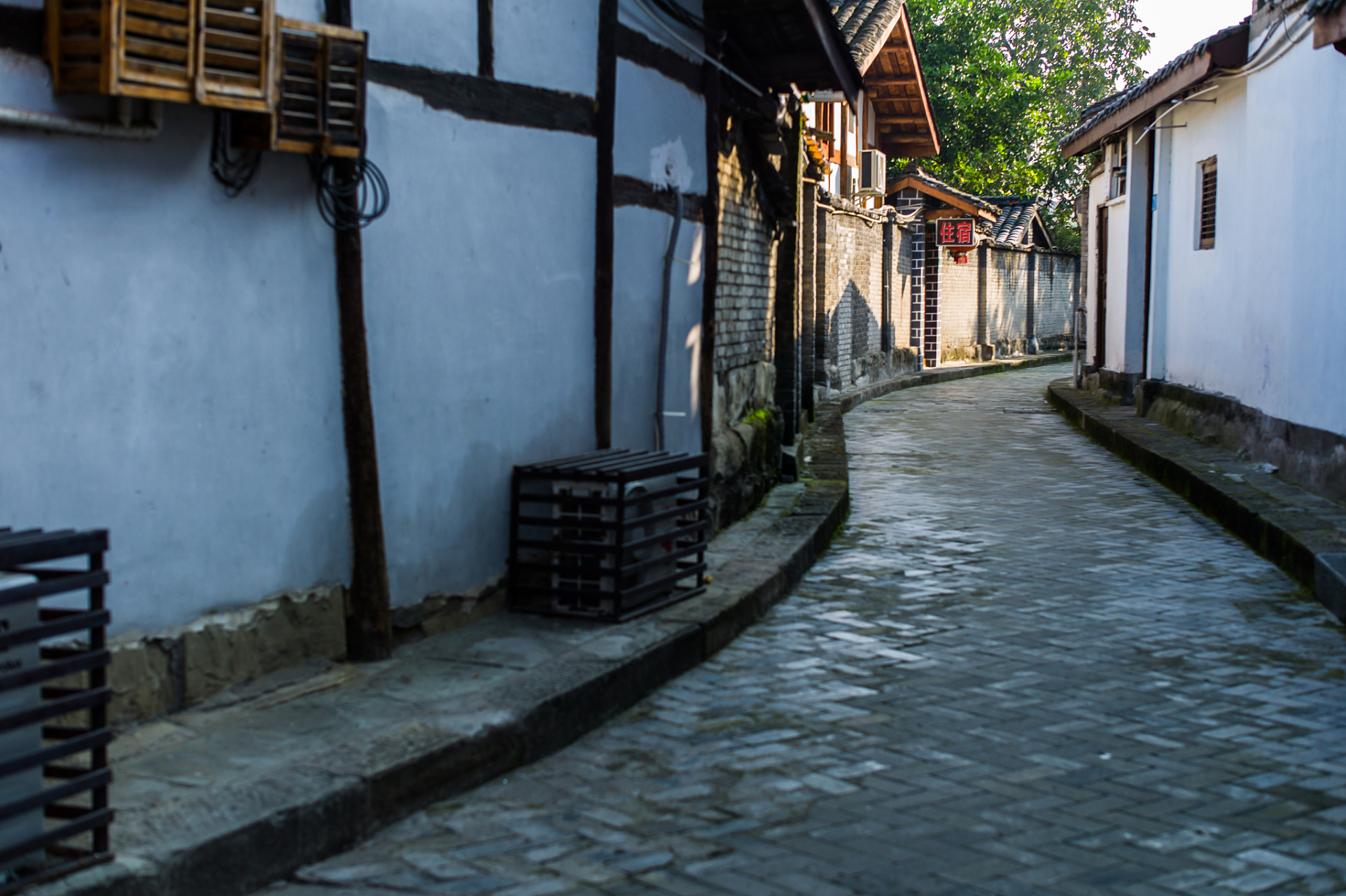 水东古镇,是宣城市宣州区的下辖镇,是一座有着千年历史的古老集镇.