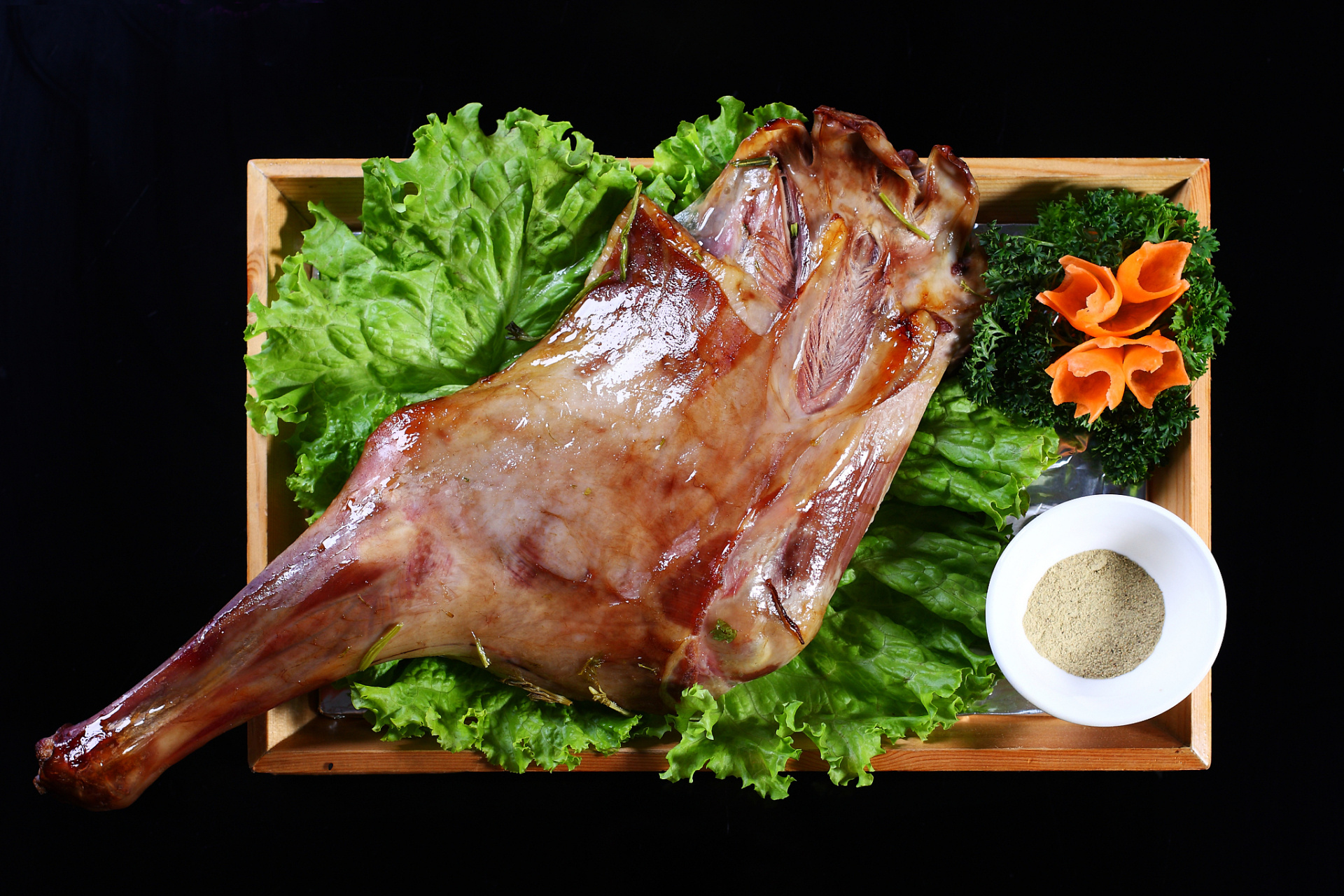 [原文:碳烤羊腿的做法]