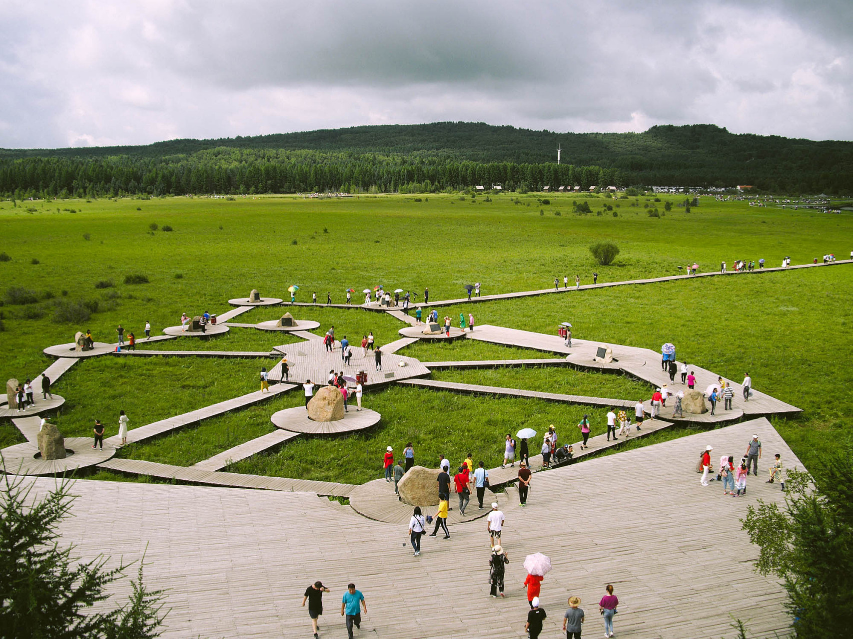 塞罕坝必去景点攻略:塞罕坝国家森林公园,七星湖,红山军马场,亮兵台