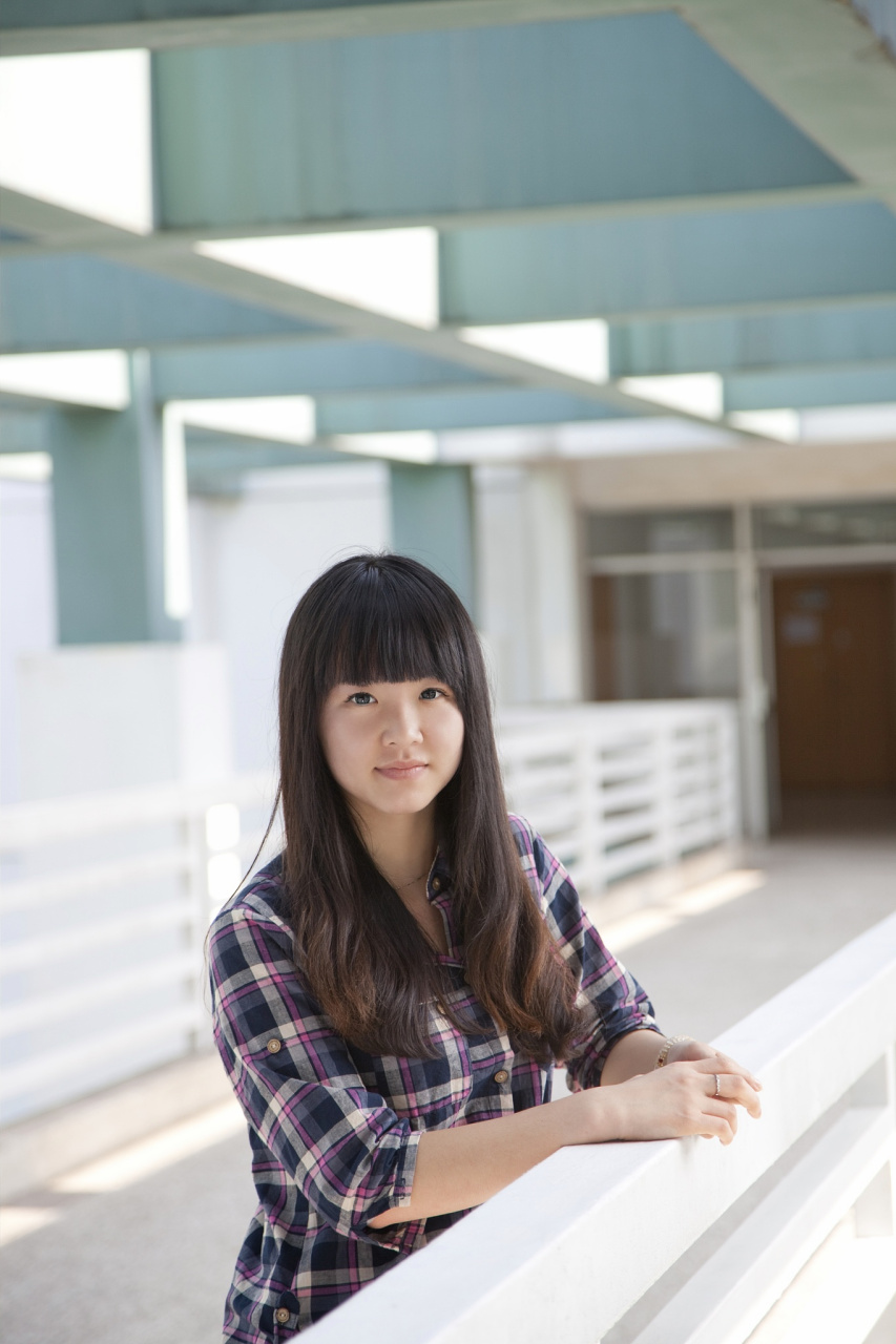 亲爱的学弟学妹们,作为你们的大学学姐,我非常高兴能够在这个特殊的