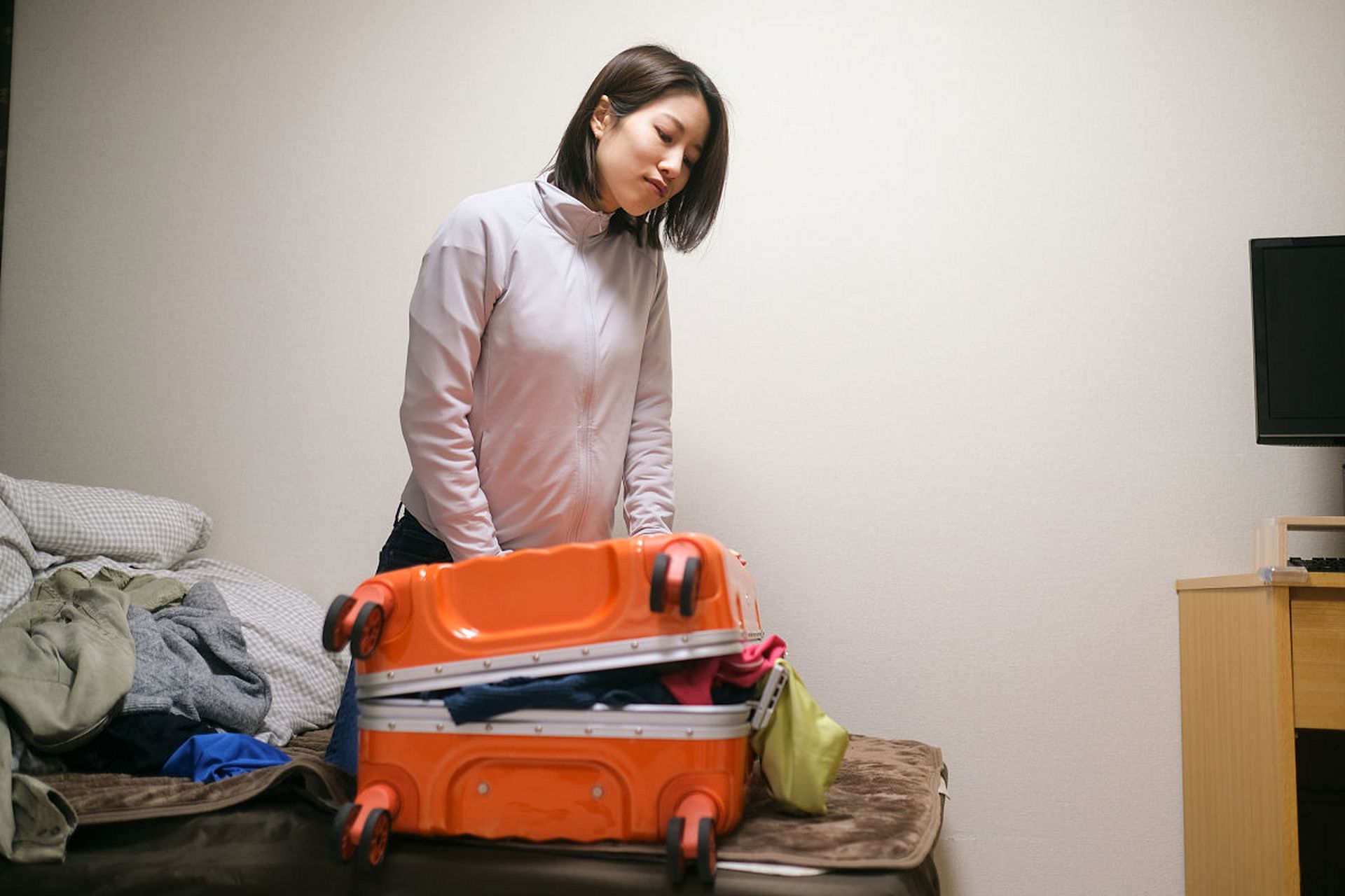 我用600元找了一位女搬家工,特意告诉她有一些东西比较重,让她来的时