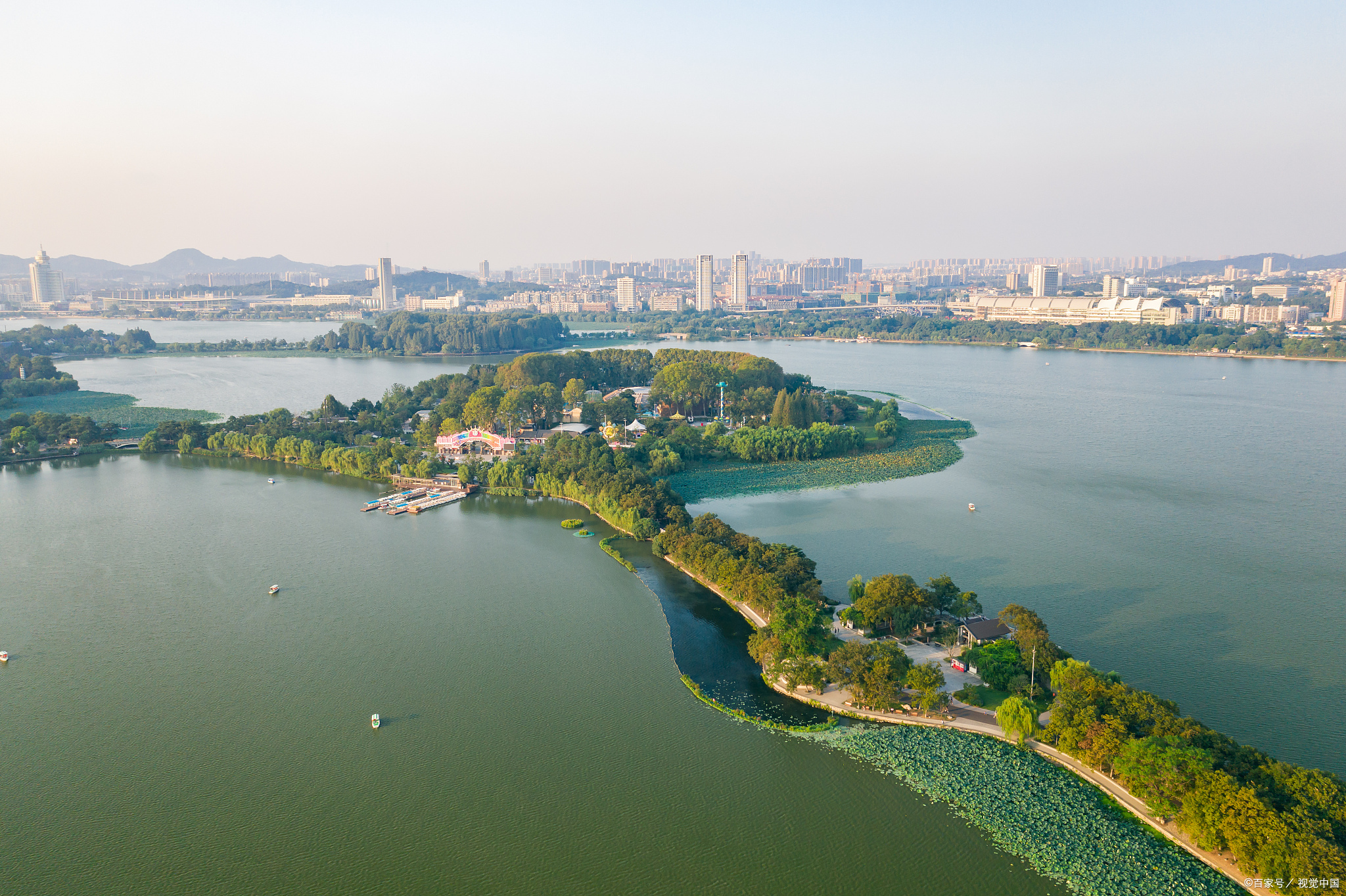 南京玄武湖:入冬四日游攻略,探寻古都的冬日韵味   玄武湖的冬日序曲