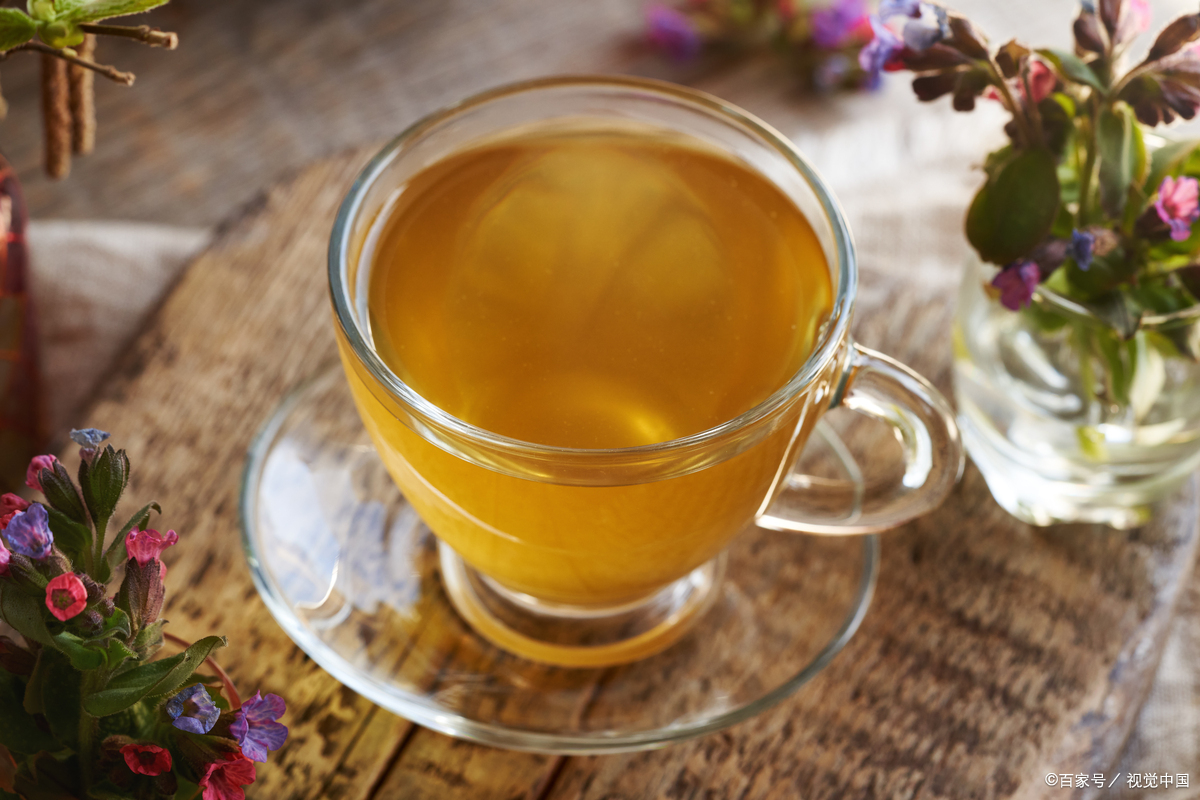 护胃饮品推荐 温蜂蜜水:蜂蜜中的果糖可加速酒精分解,温水