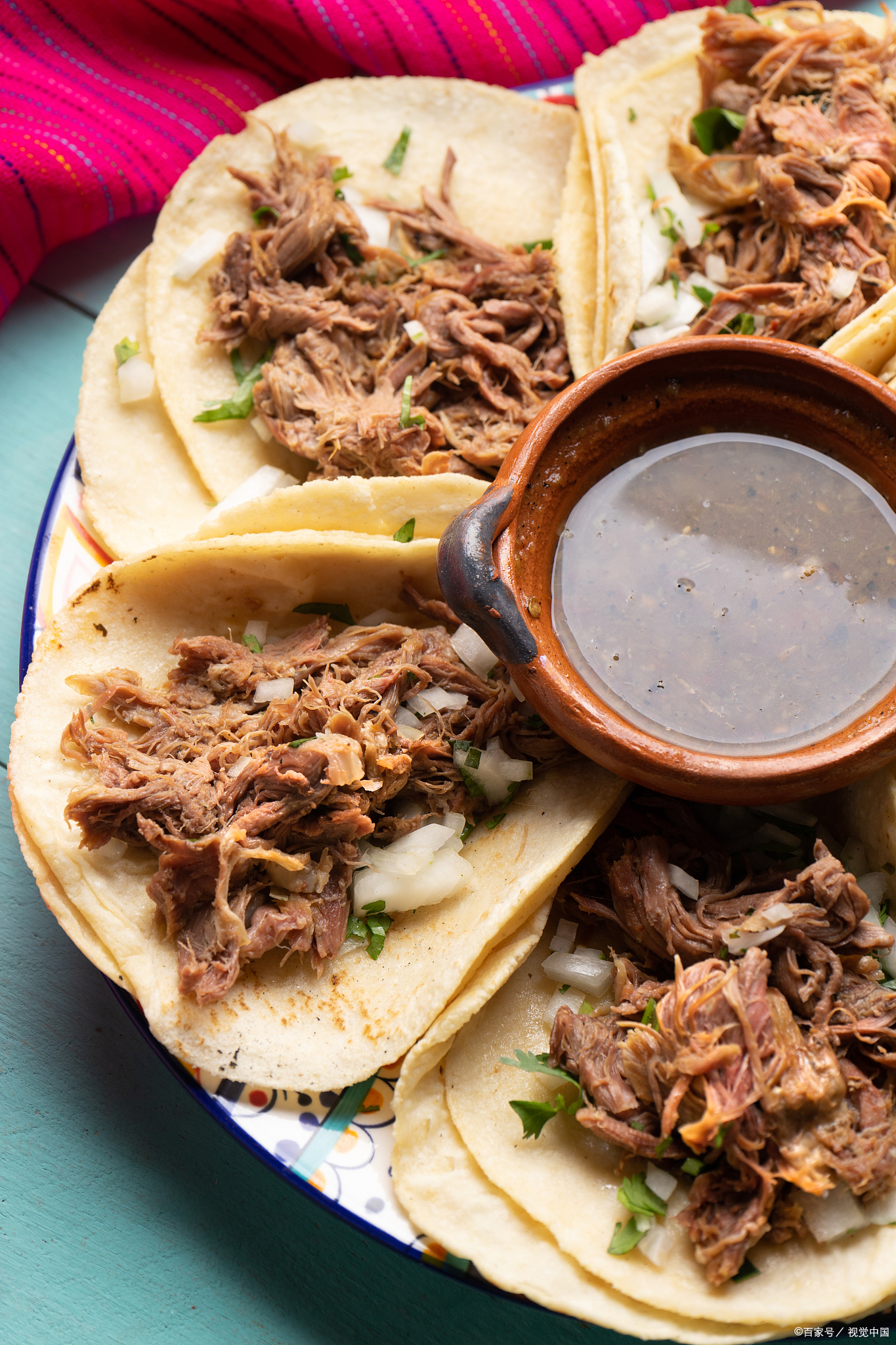 河北秋日必吃美食——熏肉大饼