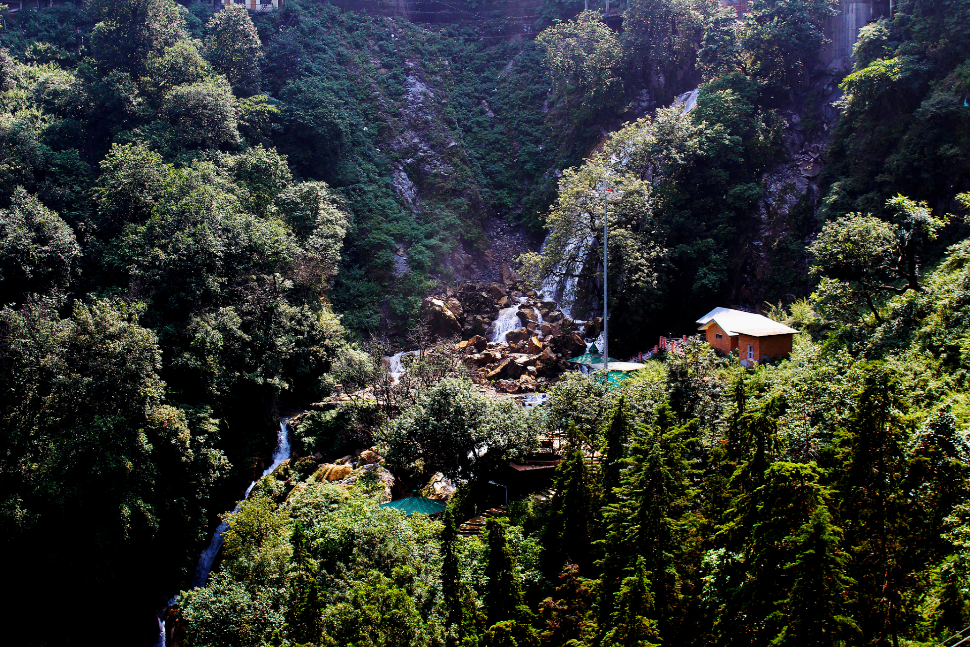 仲夏巡游指南#踏入盛夏,湖北省太子山国家级森林公园将为您揭开一幅