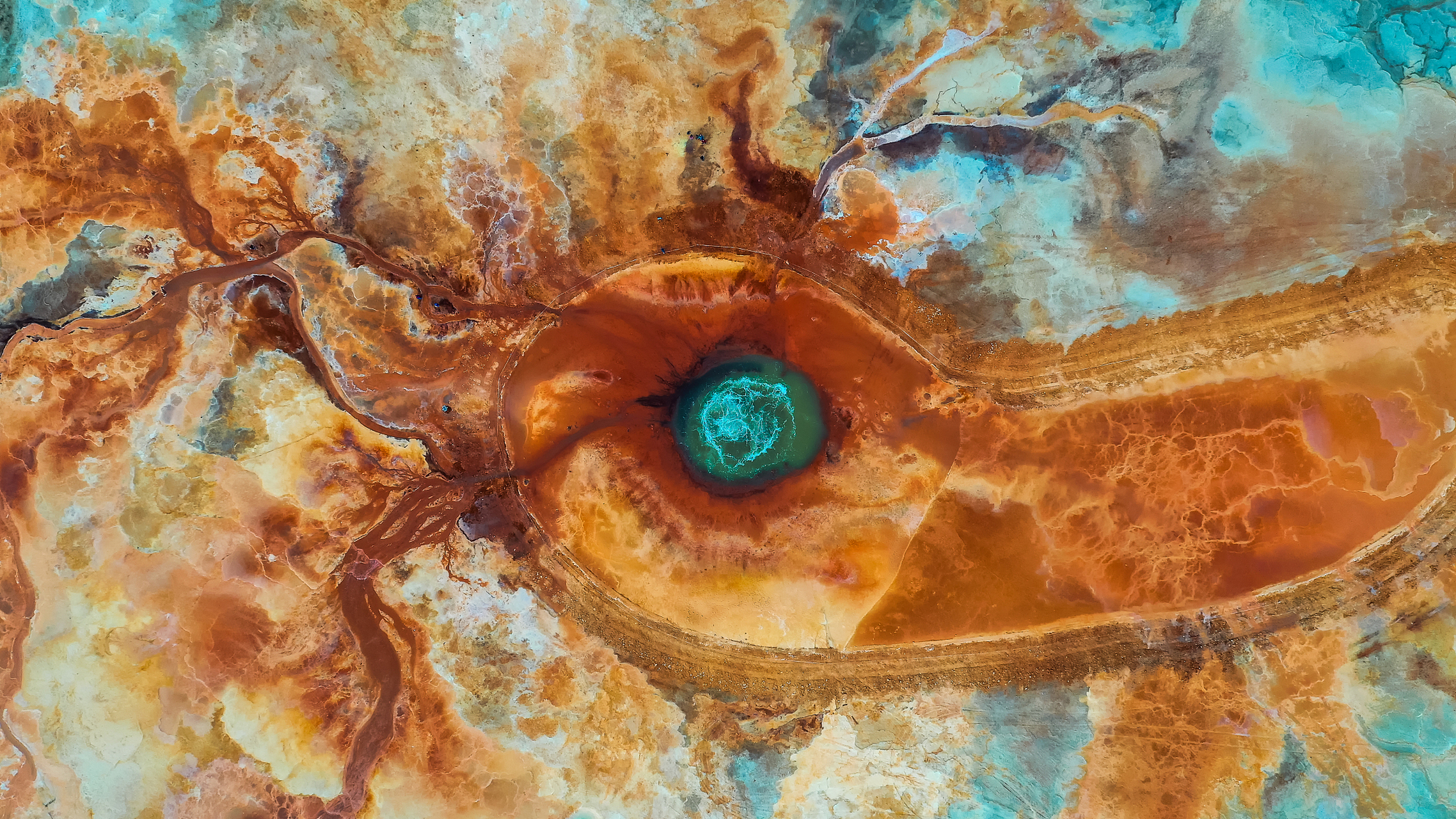 [原文:撒哈拉之眼背后有什么秘密.