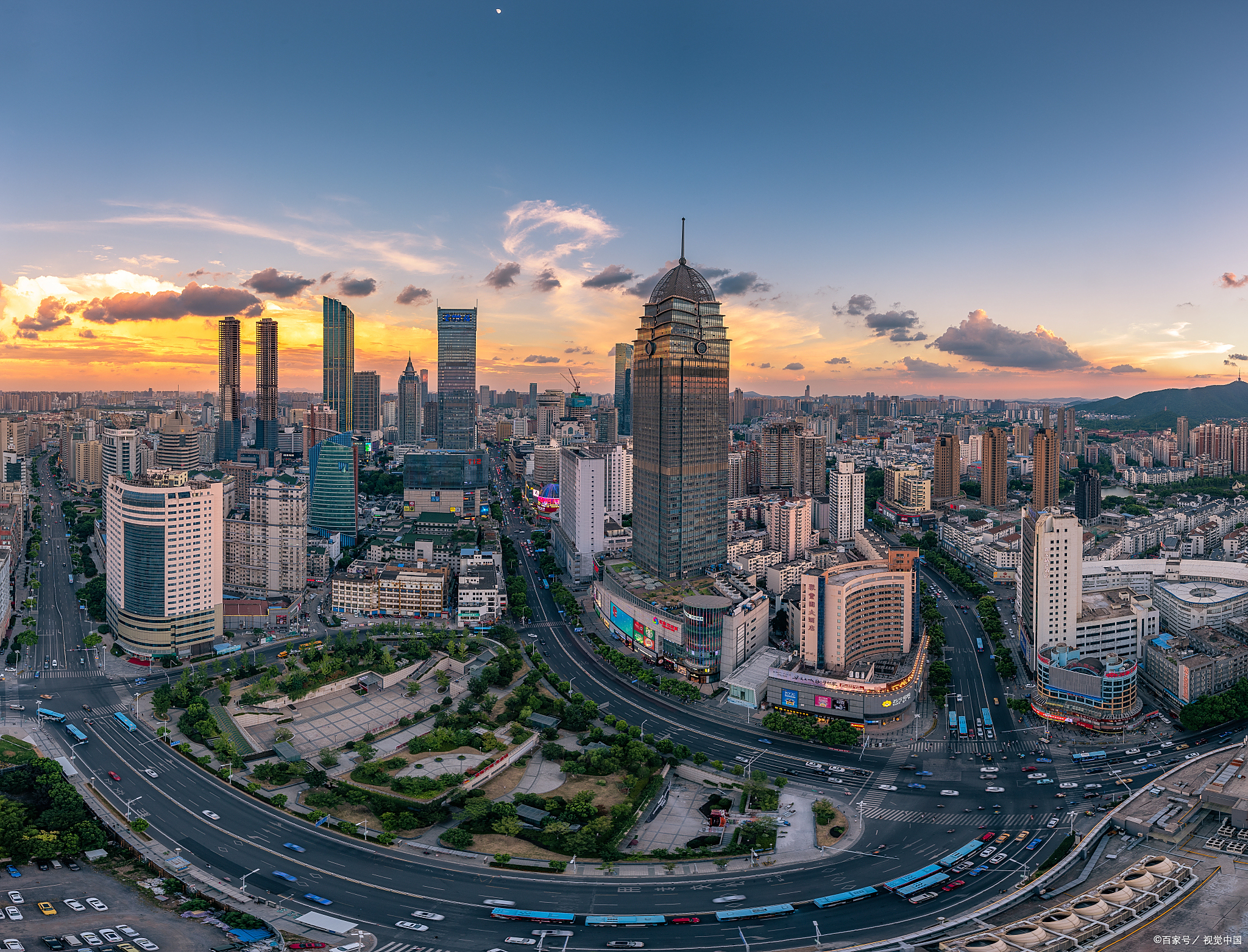 沈阳是位于东北地区的城市,有着悠久的历史和独特的文化.
