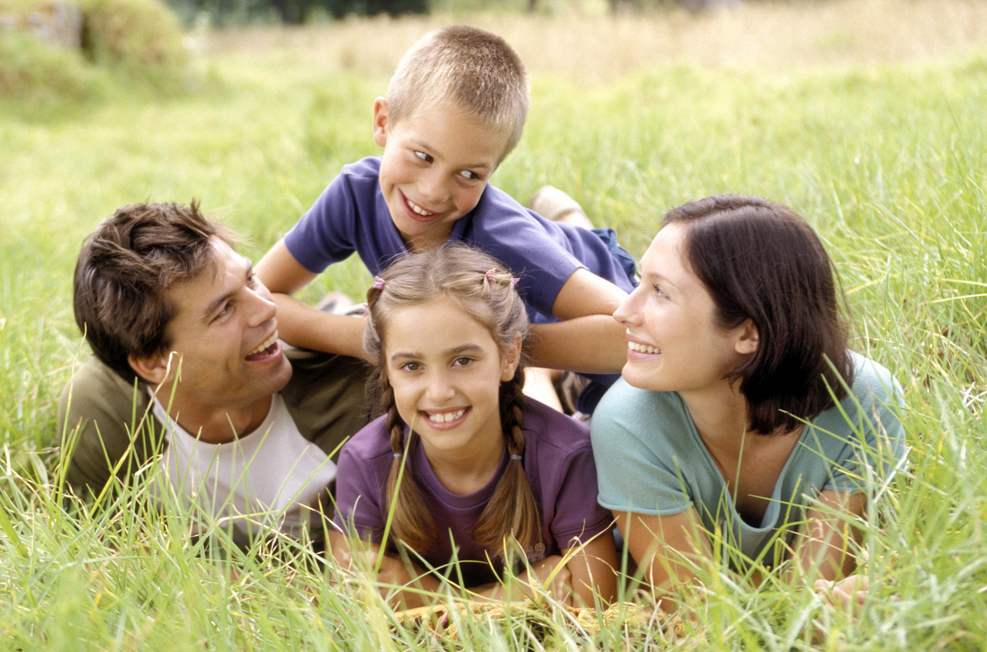 兄弟姐妹#  我们常说#我在2024等你# ,血浓于水,兄弟姐妹之间的亲殚