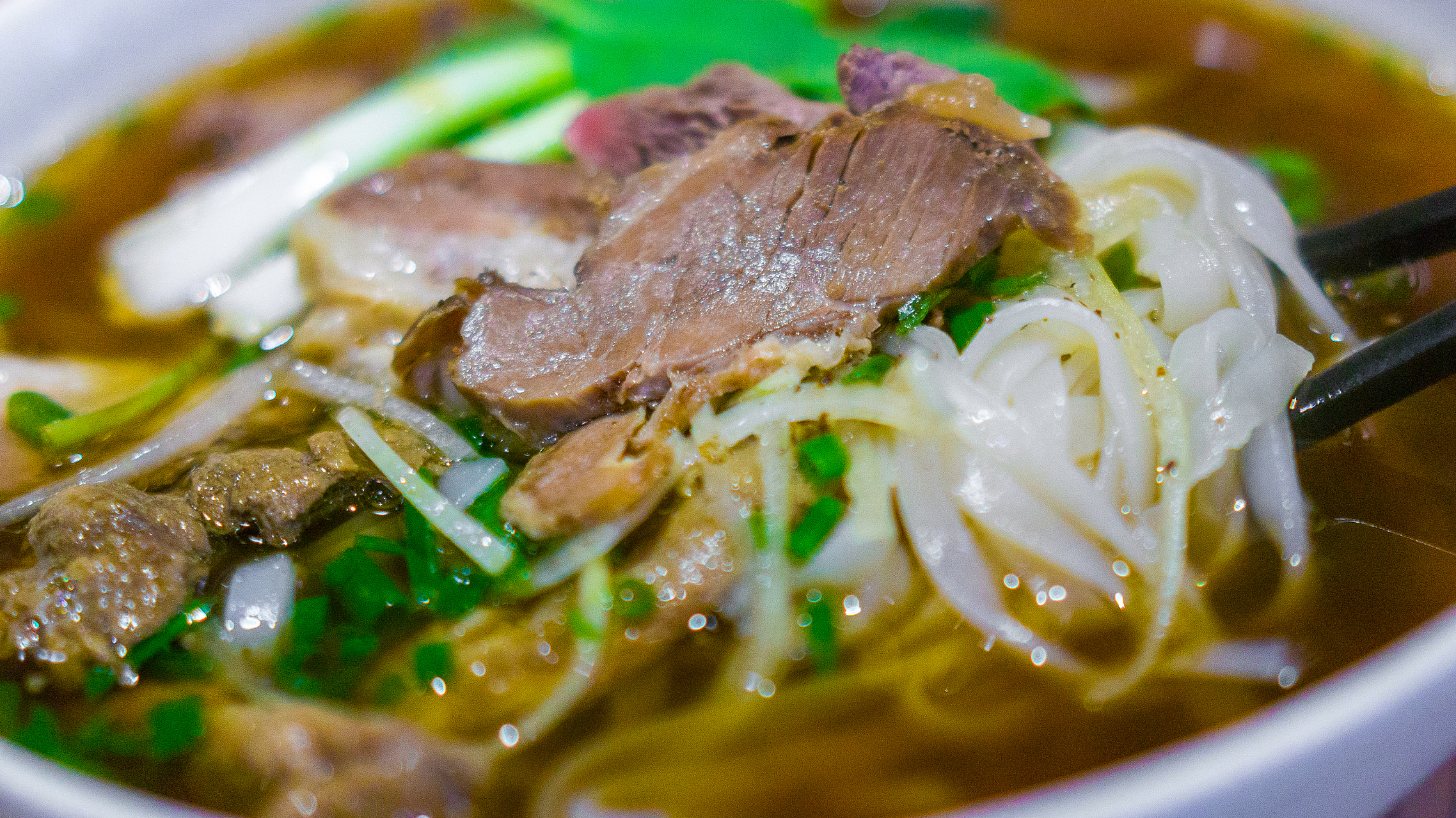 花溪牛肉粉# 大家好,今天我想和大家分享一个贵州的名小吃——花溪