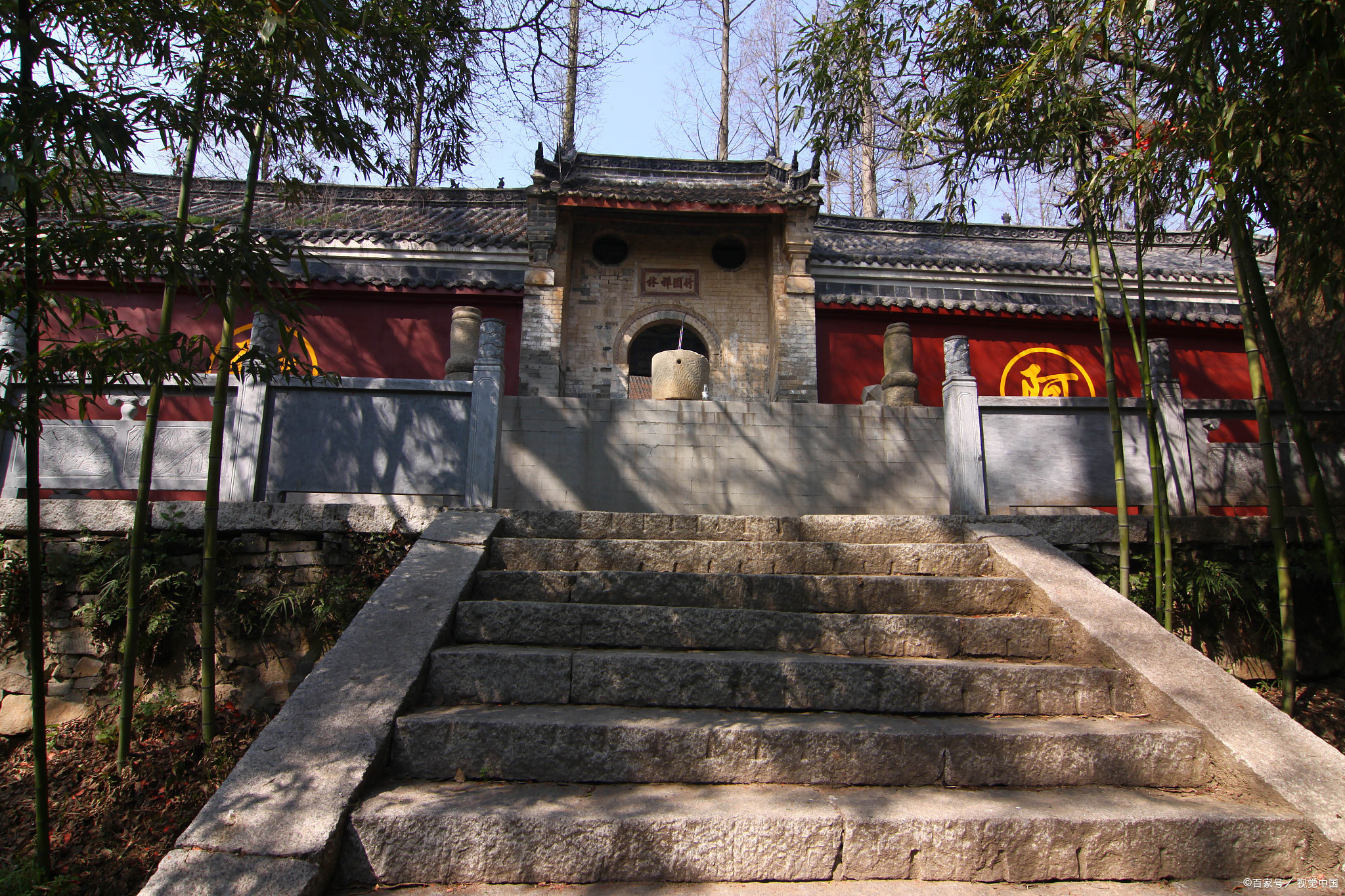 皇泽寺风景区:在古刹中寻找.@烽火台上看飞雪的动态