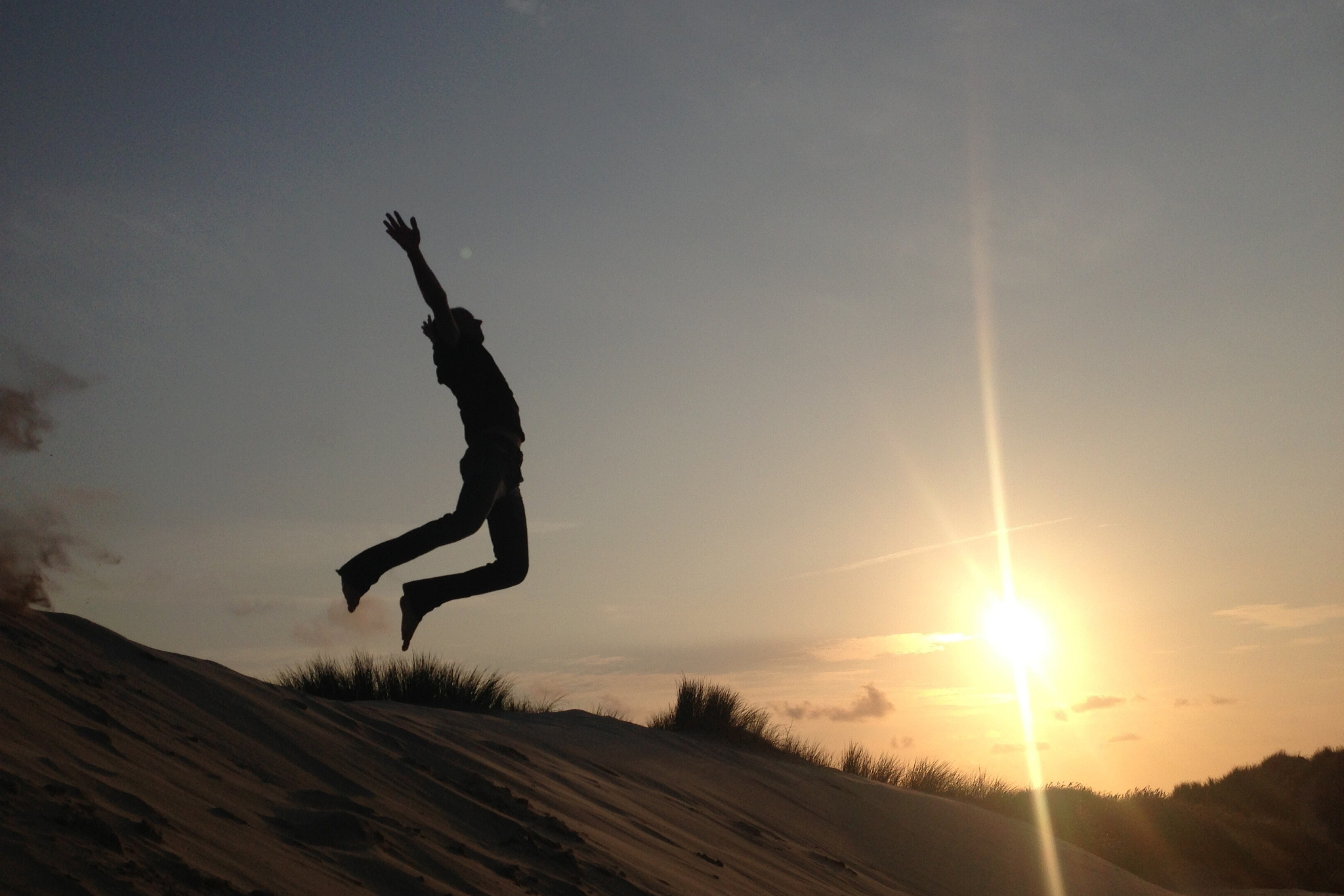 在快节奏,高压的现代社会中,每个人都需要面对挑战和困境