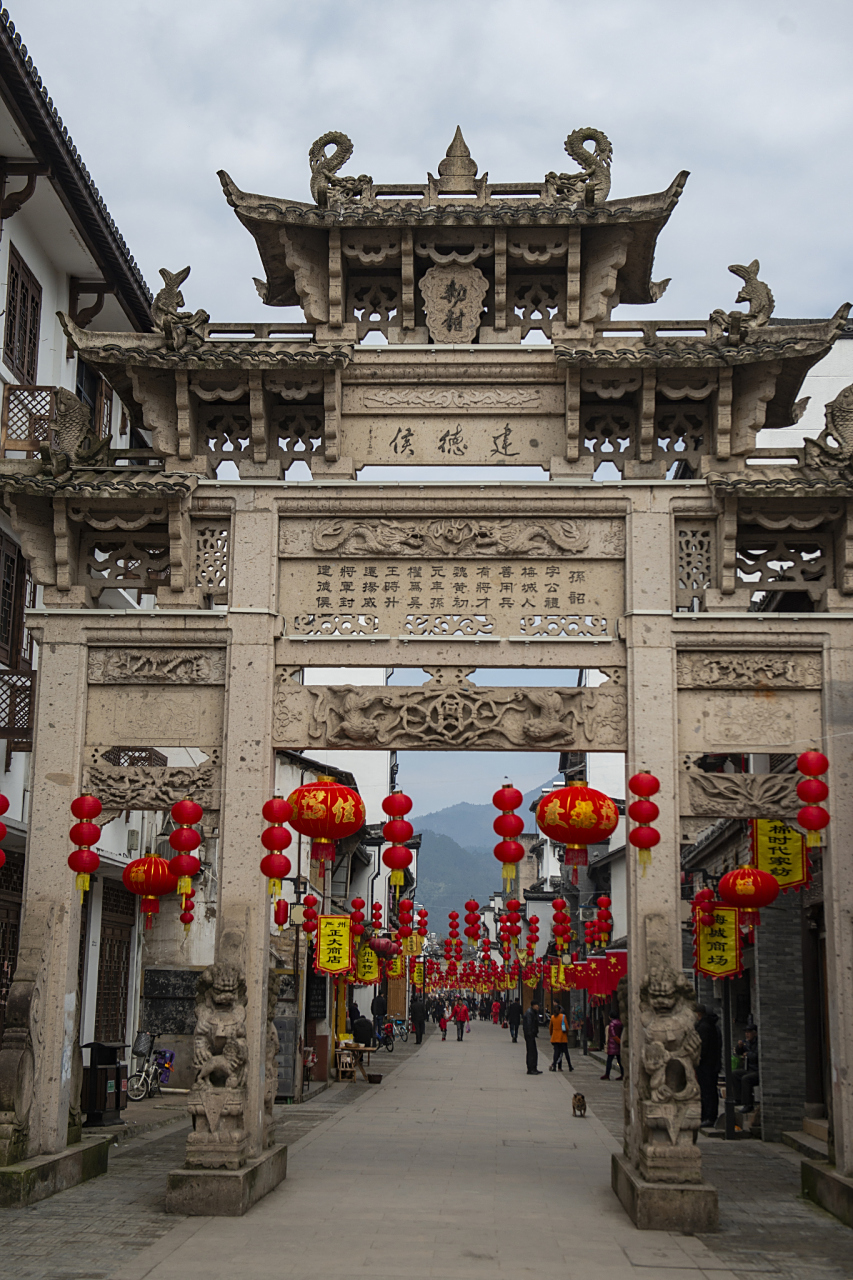 崇州市元通古镇,国家aaaa级旅游景区,古镇历史1650年.