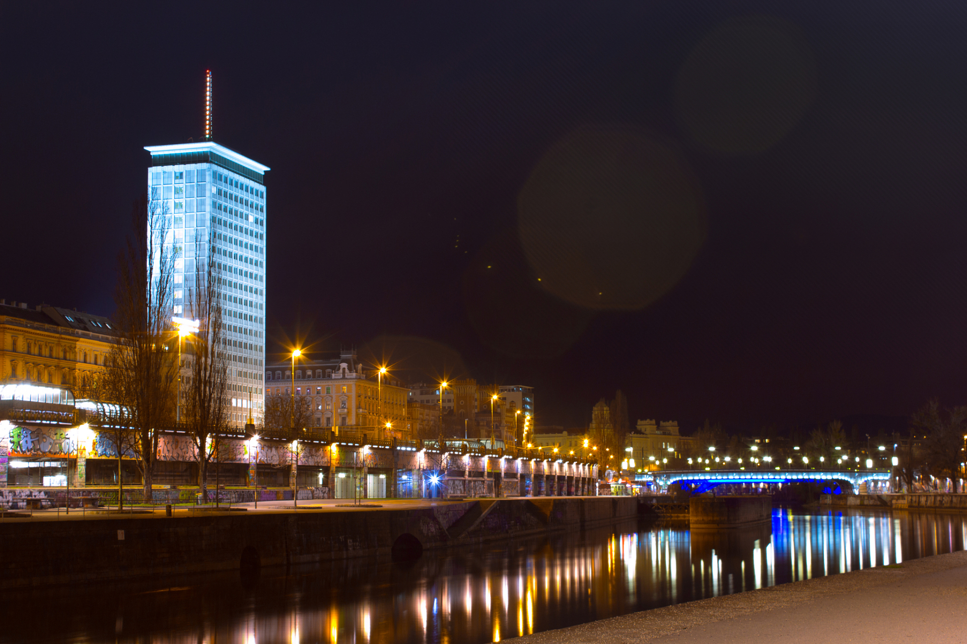 网红打卡地辽宁杠杠滴# #美好辽宁欢迎您# 本溪的夜景 #振兴新突破