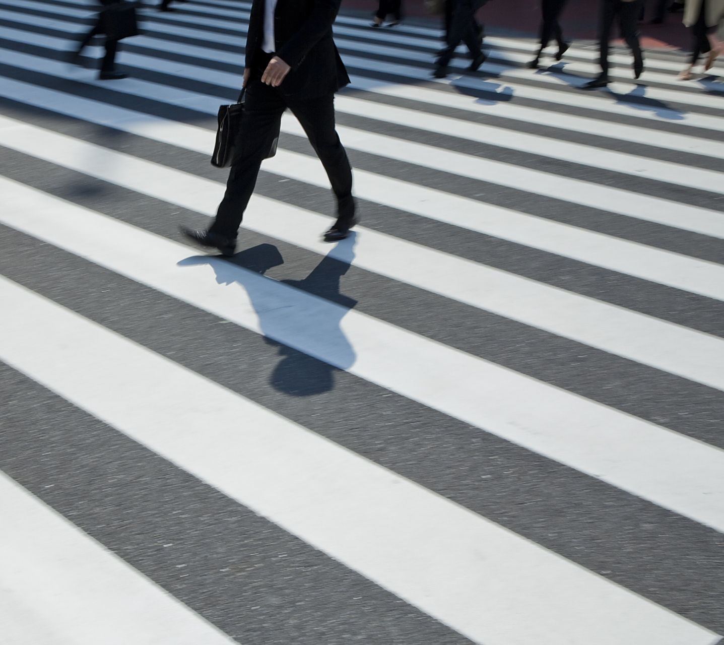 天津张女士在超市门口好心将一位倒地老大爷送去医院,还垫付3000元