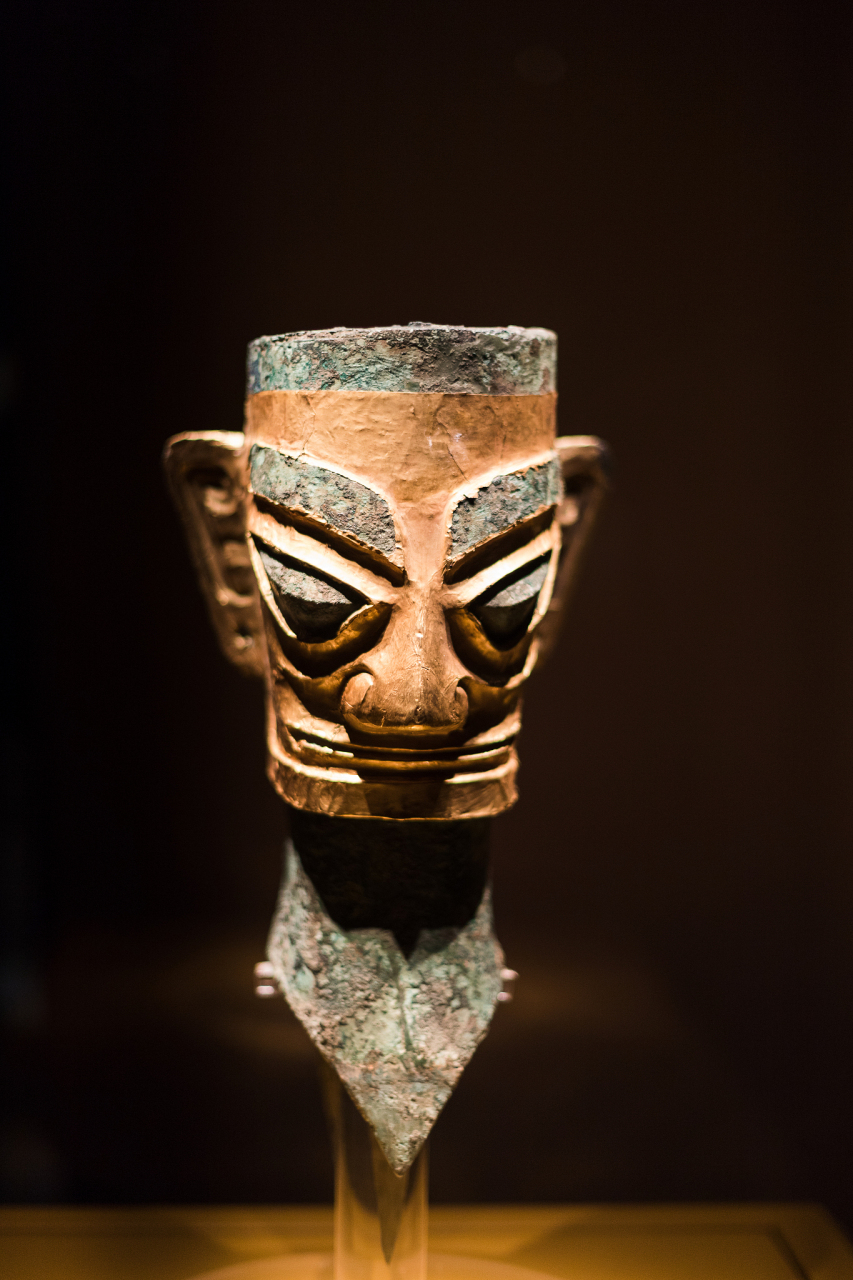 #三星堆文明# 三星堆文明是一个中国古代文明,它以其独特的历史和文化