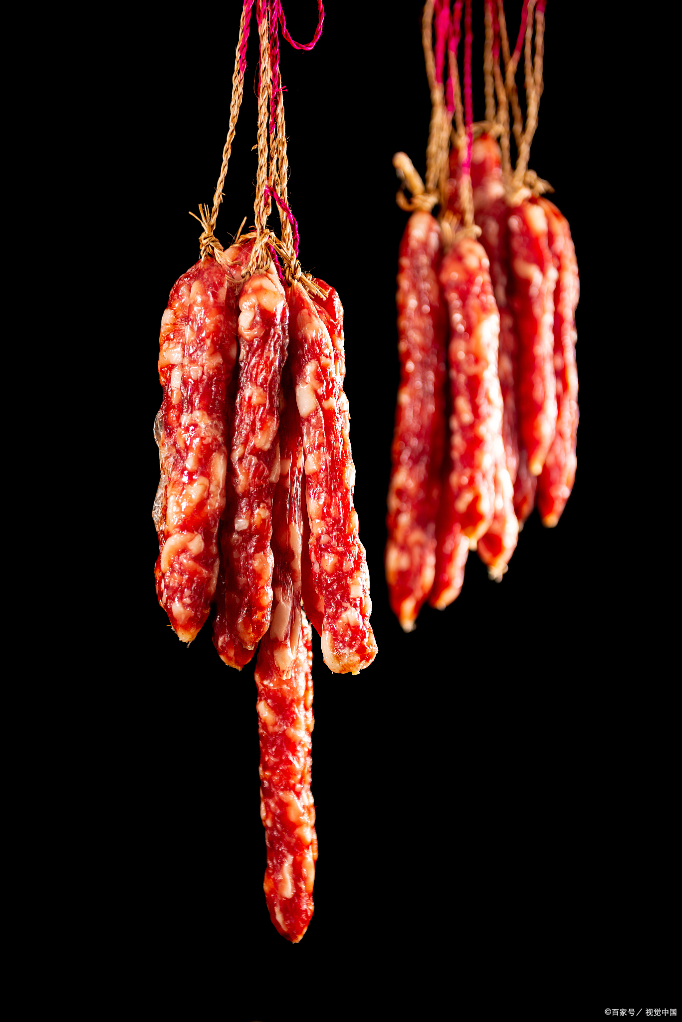 北京特色蛋清肠原来是这样制作的,方法很简单,北京人儿时的味道