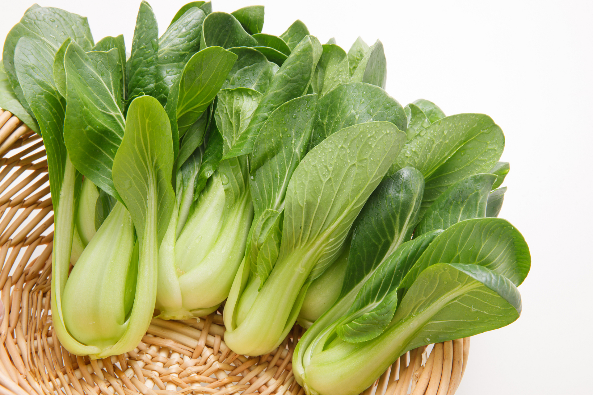 【超视立#每日养生食谱# 】油菜 【#营养分析#】 油菜为低脂肪蔬菜,且