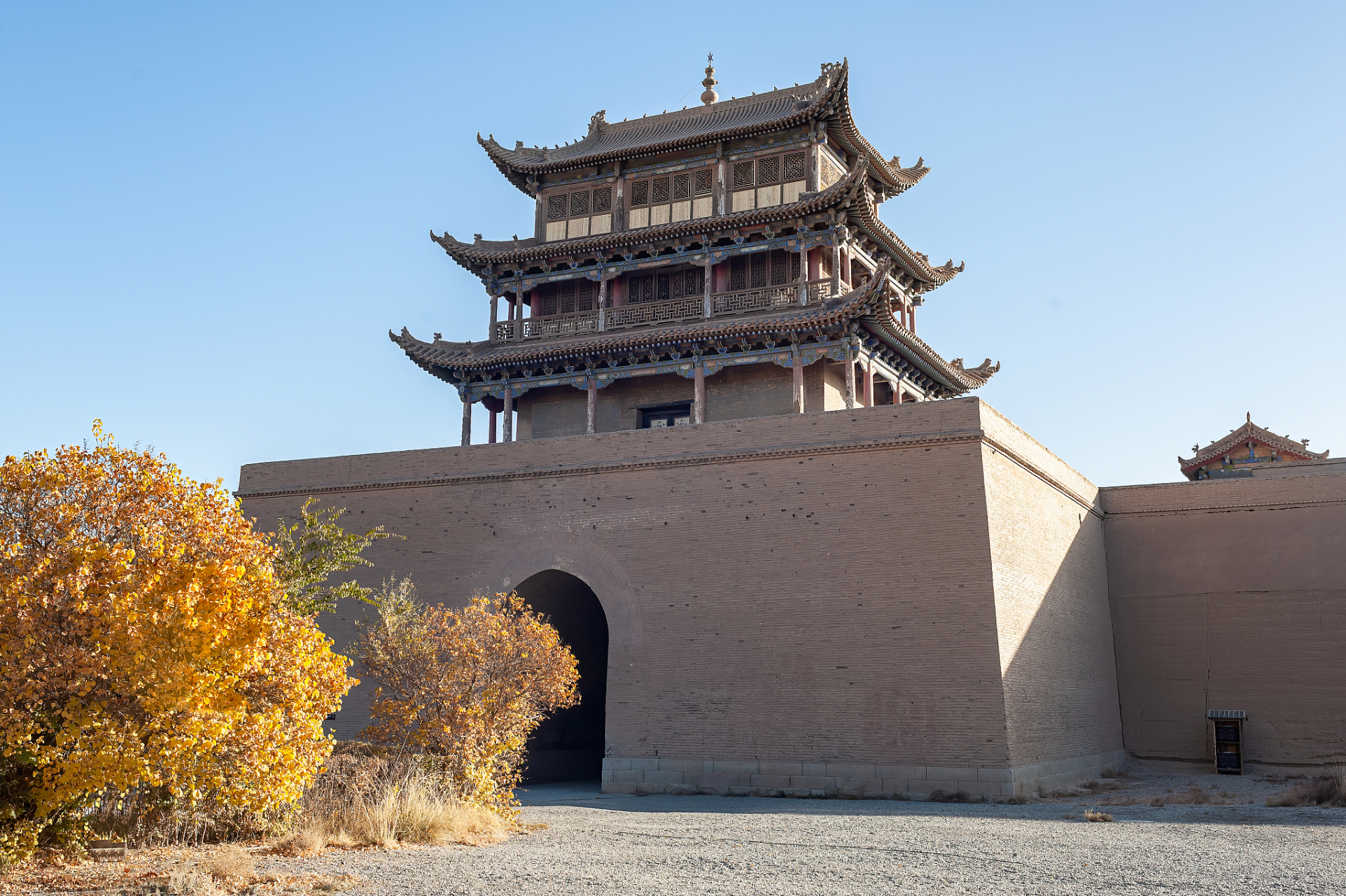 我给大家介绍一个国家5a级旅游景区:嘉峪关市嘉峪关文物景区.