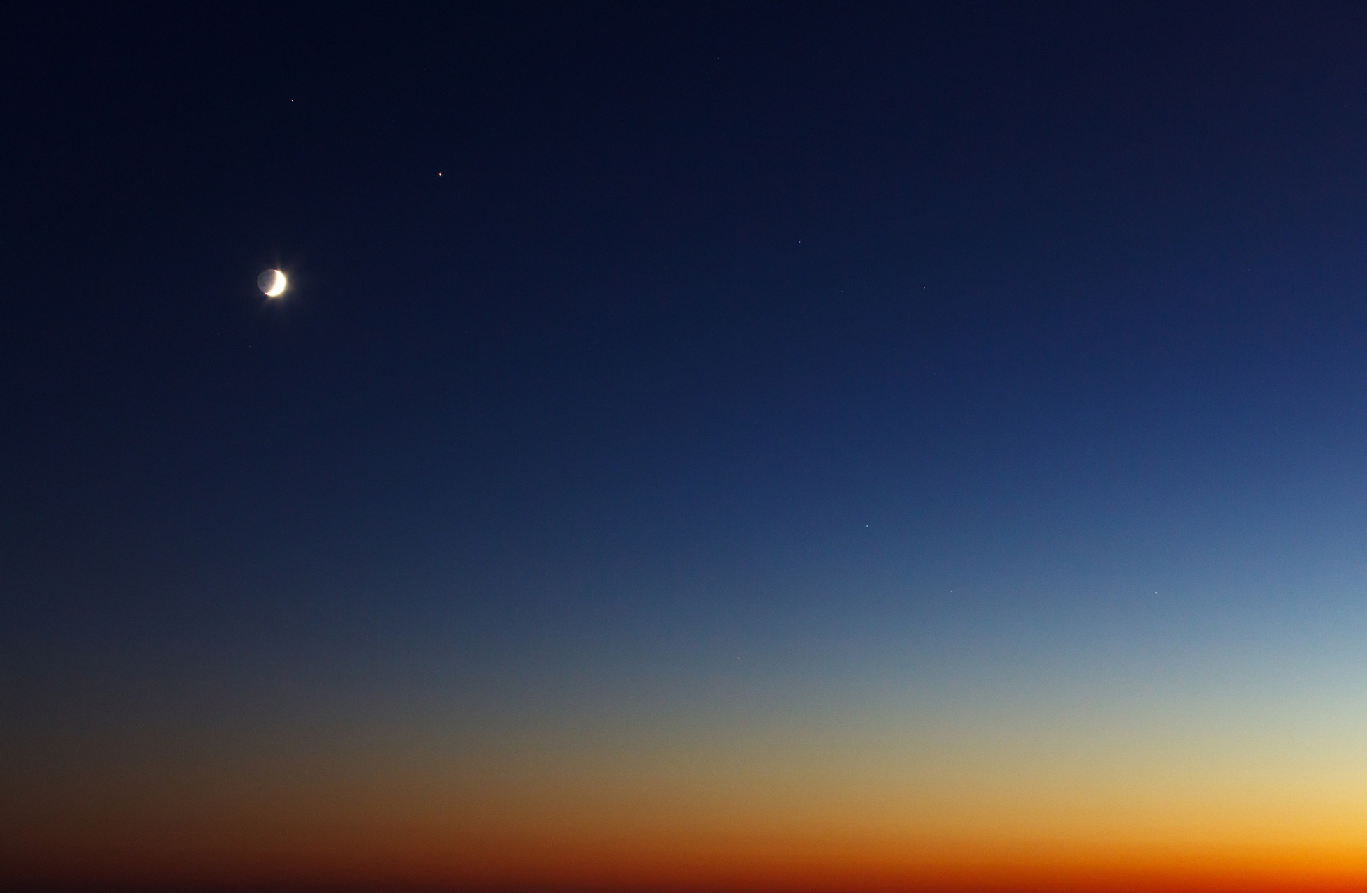 去看日月星辰,山川湖海.