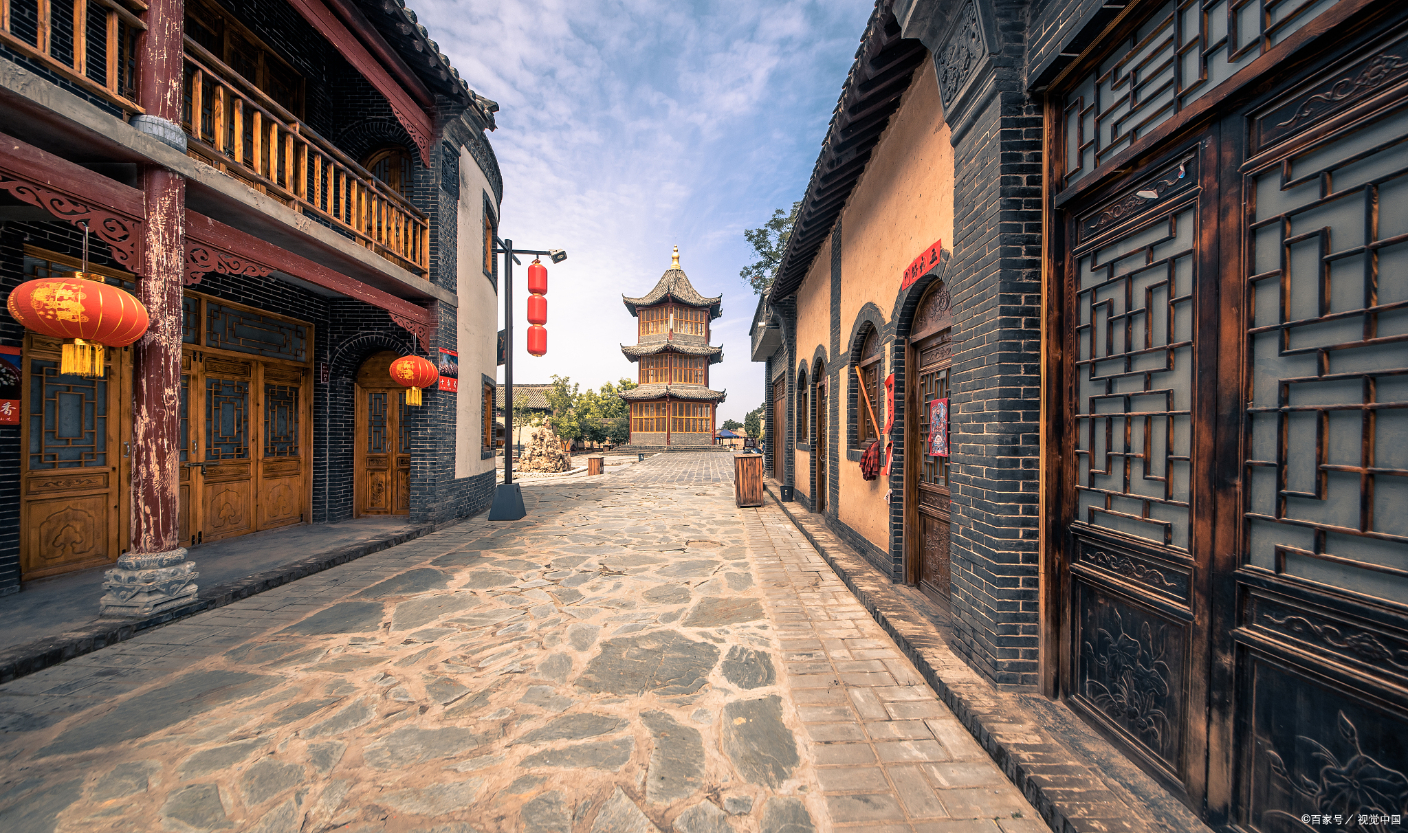 尧都古镇是一个集文化,娱乐,休闲,餐饮为一体的综合性旅游景区