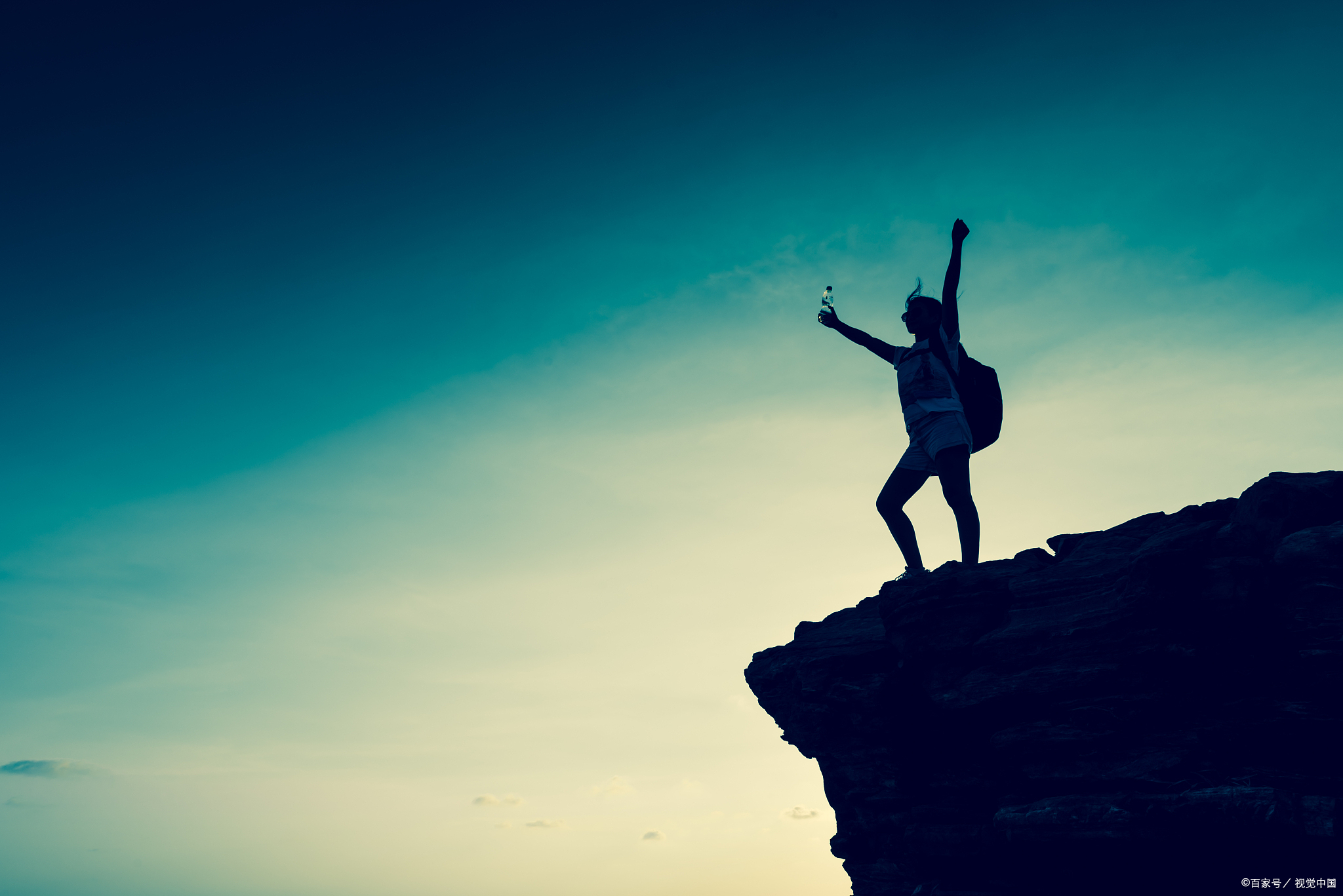 骄傲是胜利的敌人,努力是成功的朋友