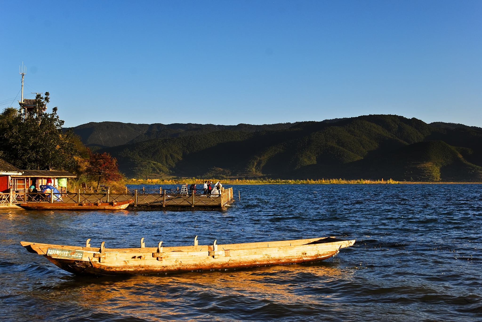 泸沽湖美景真实图片图片