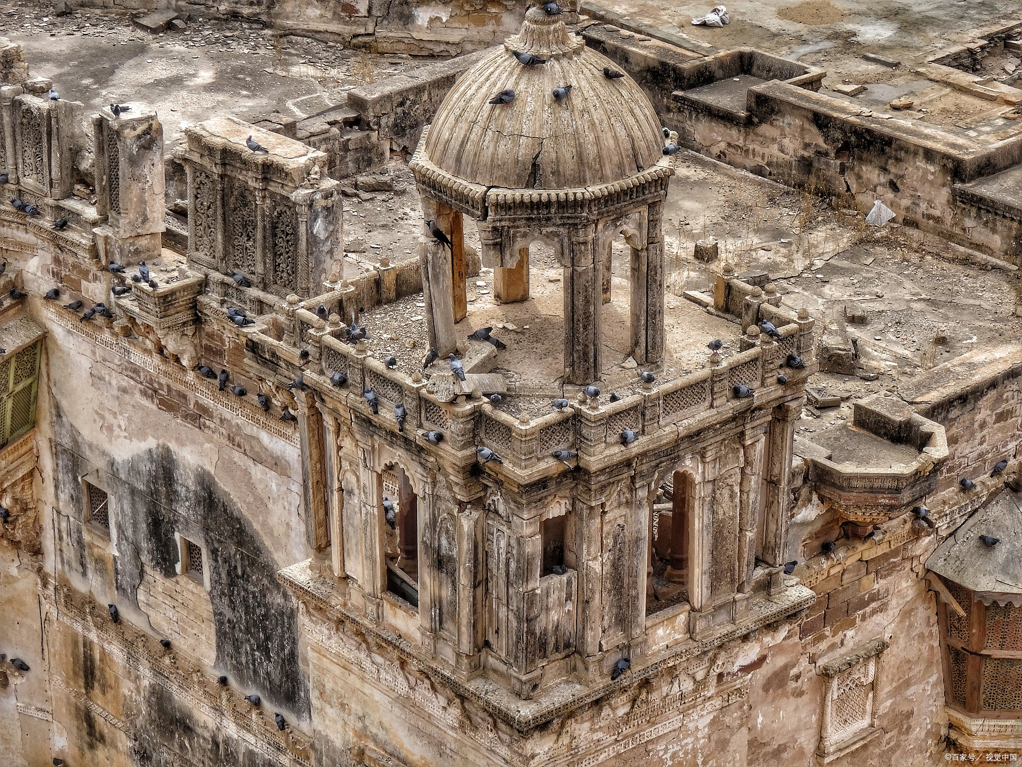 古代奴隶制社会第一部较完整的法典(这部法典是世界历史上第一部完整