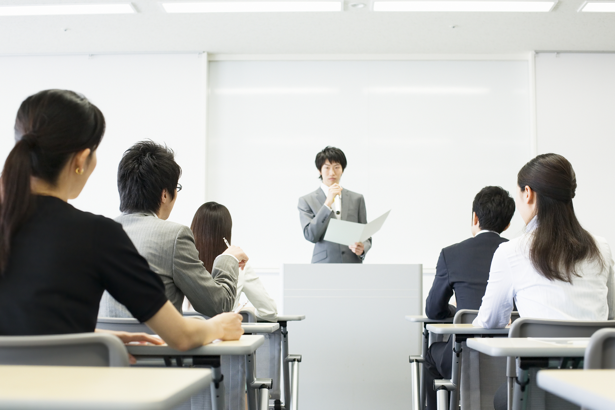 公司未来可期[原文:本部门新进的员工是如何安.