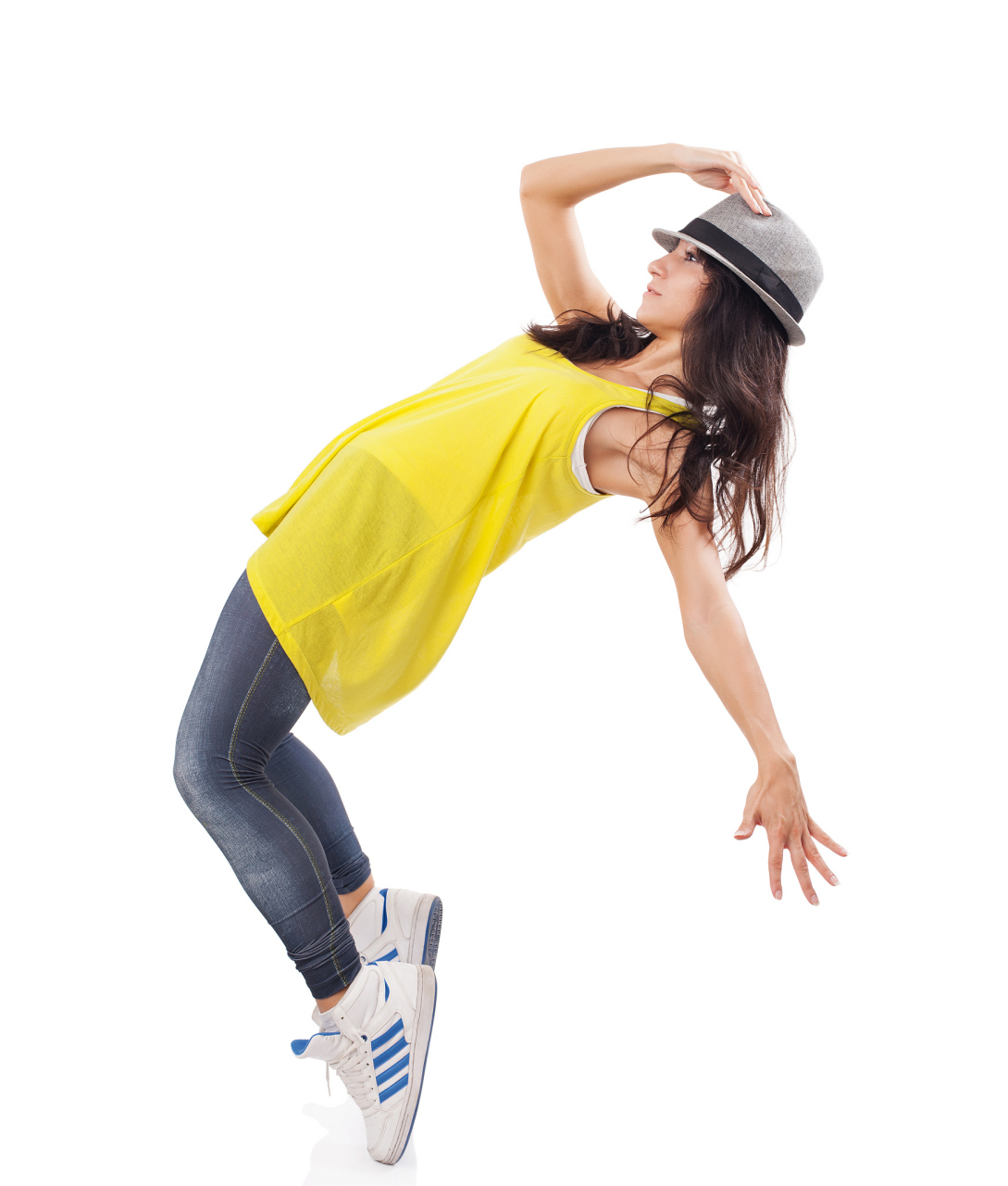 80年代,有一部《霹雳舞》的电影风靡国内,相信那个年代的人都曾经看过