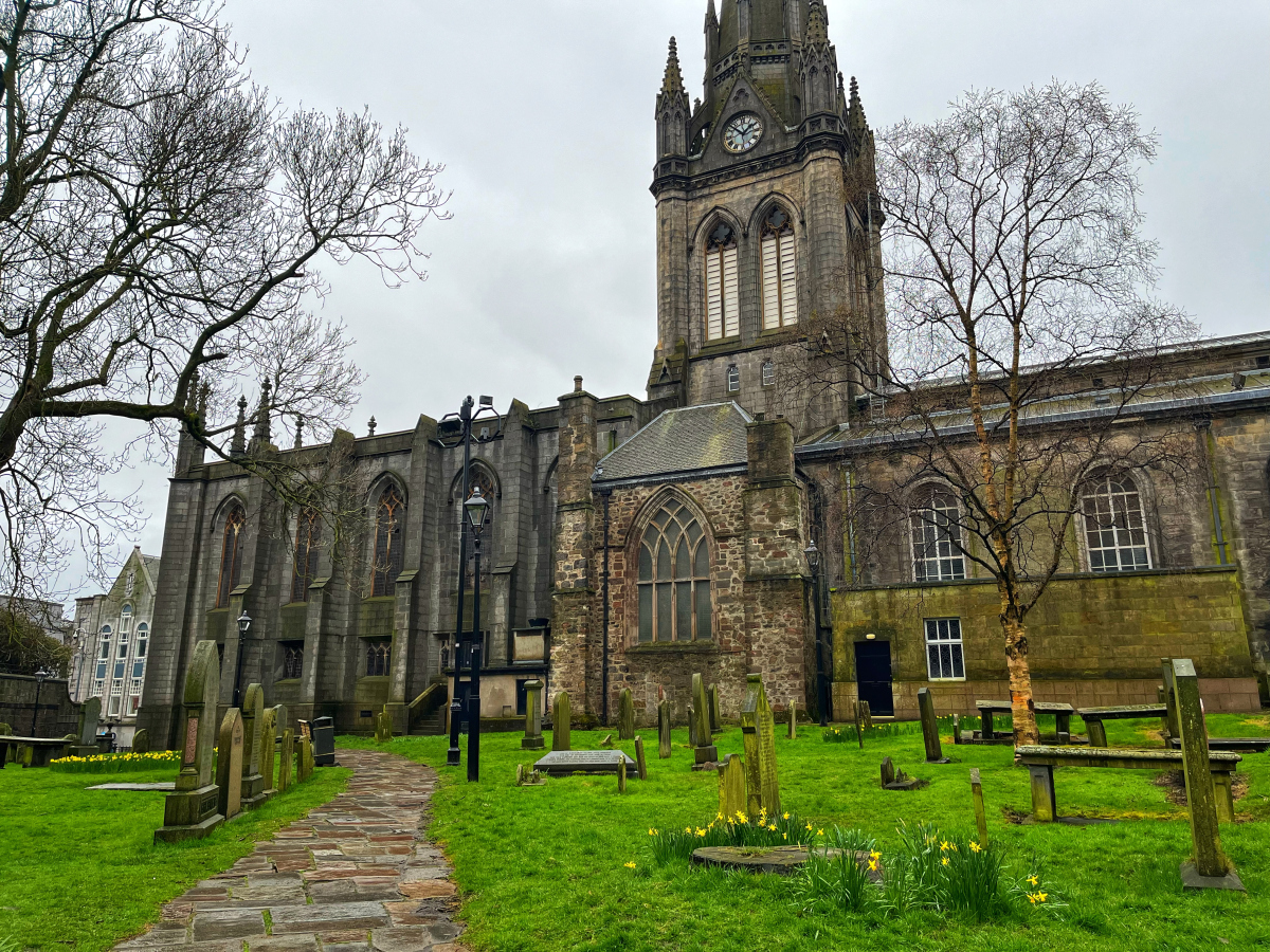 动态连更挑战#   鸟瞰荷兰的知名高等学府    莱顿大学是荷兰最估老