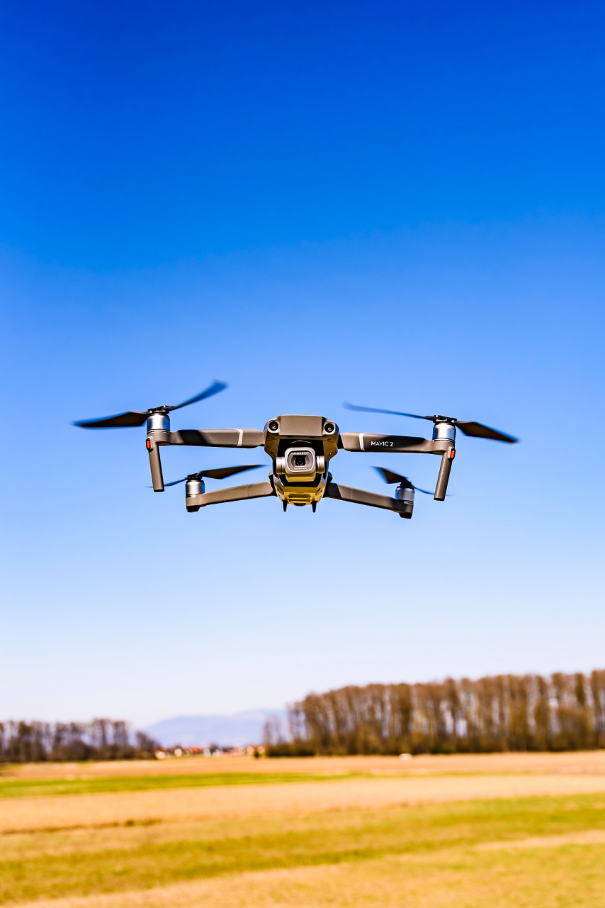 无人机航拍需技术,创造力与耐心