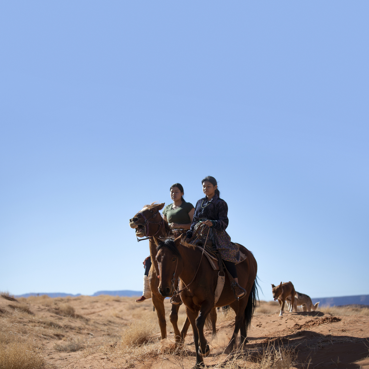 1942年上映的电影《塞上风云》是中国早期反映少数民族抗击日寇拍摄的