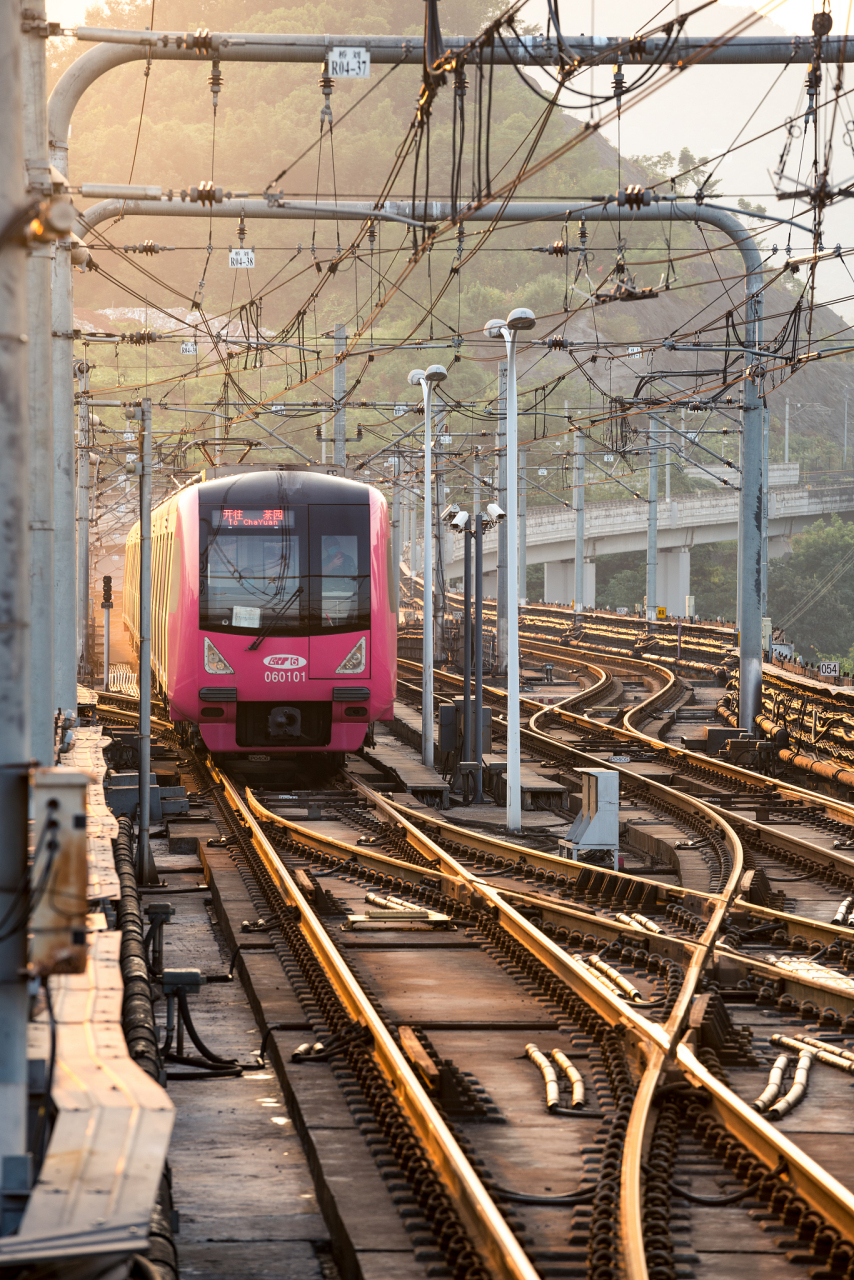 重庆轨道交通首次实现跨越既有轨道线!