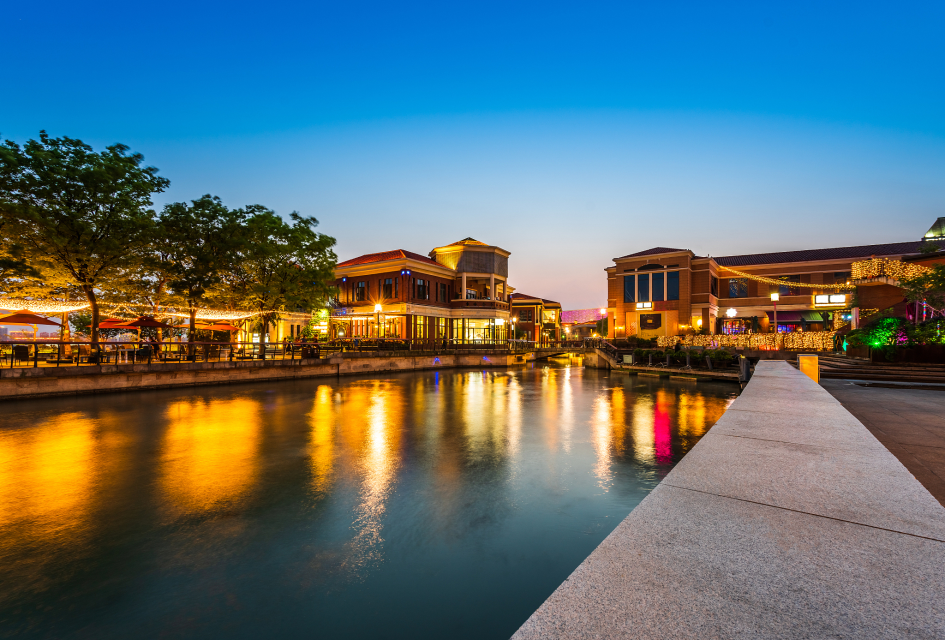 乐享周末分享吧# 温州市鹿城区的"印象南塘"景区,让您有机会踏上叶挝