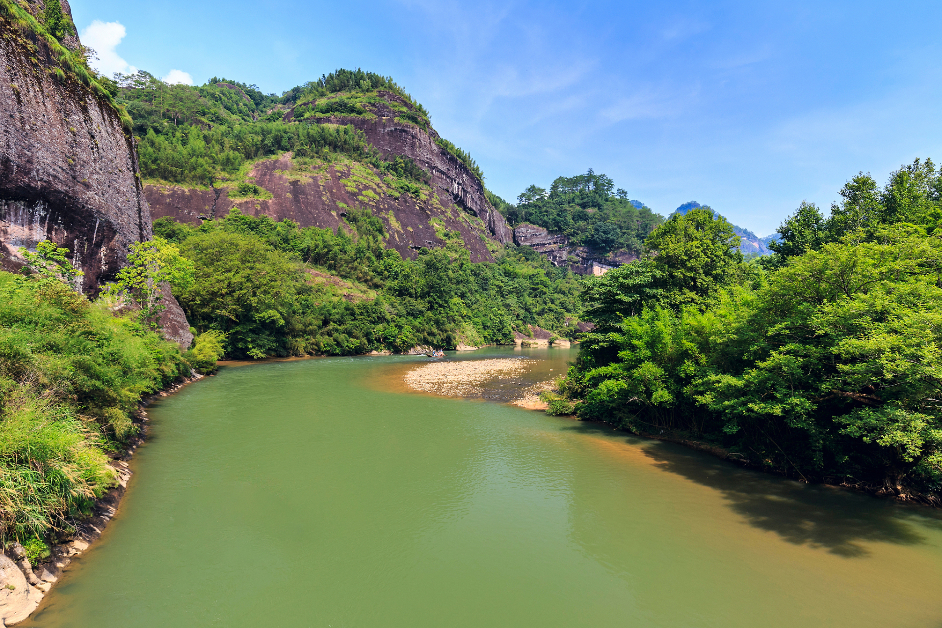 901595 武夷山,位于福建省武夷山市,是世界文化与自然双重遗产
