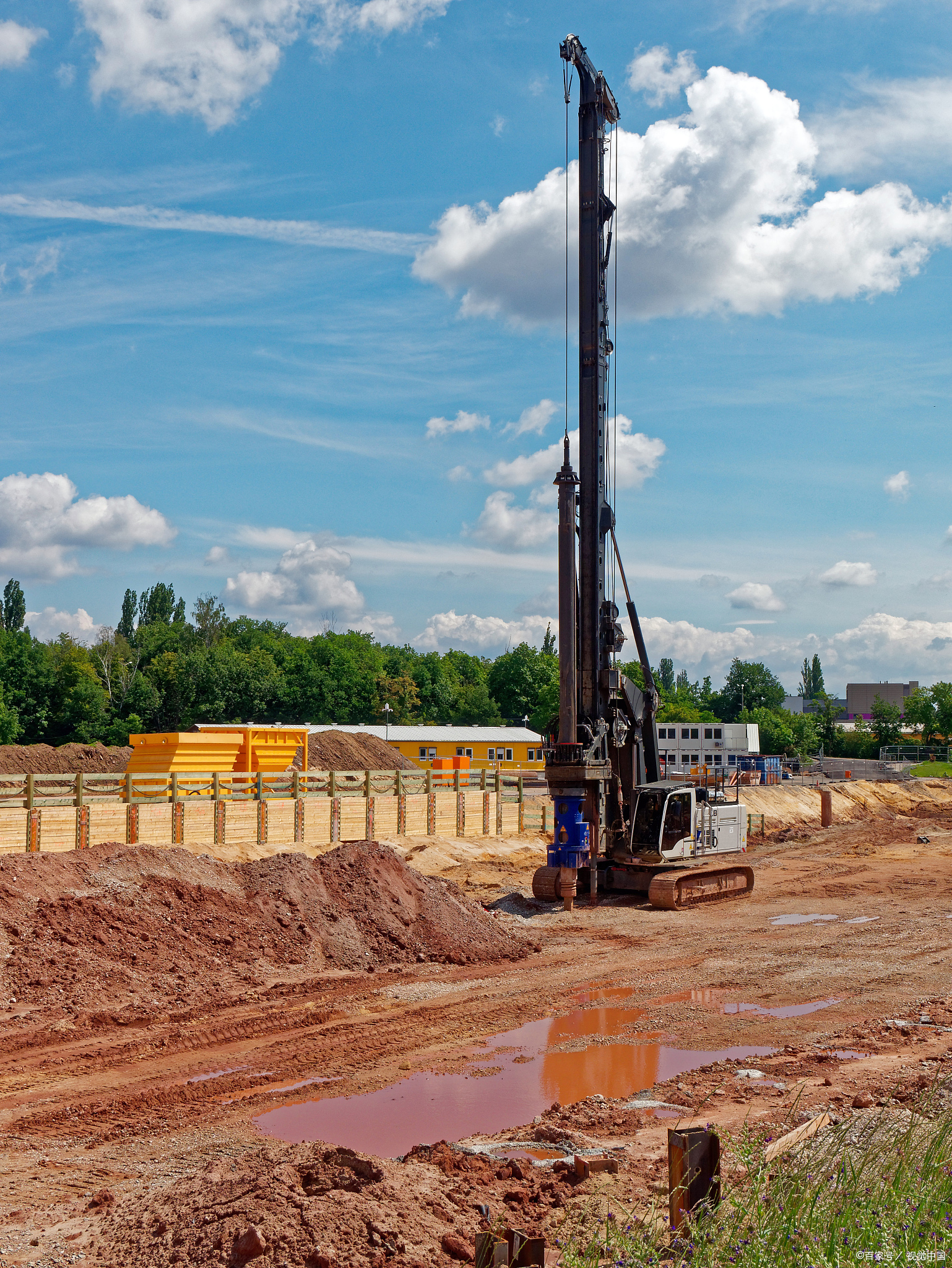 混凝土灌注桩混凝土浇筑的5点要求,根据《建筑桩基技术规范》应满足