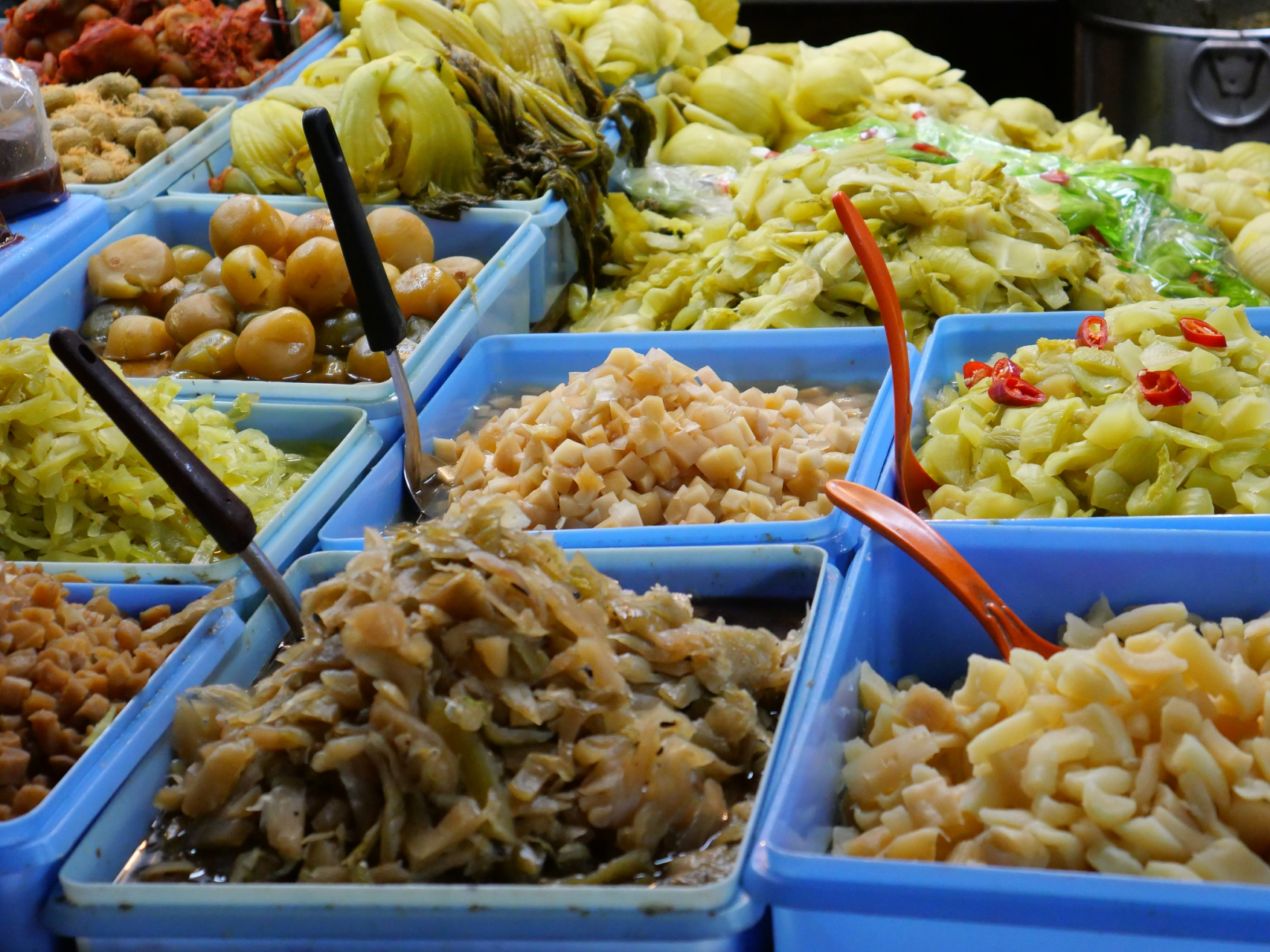 [原文:美味摆摊凉菜,尽享凉爽的.